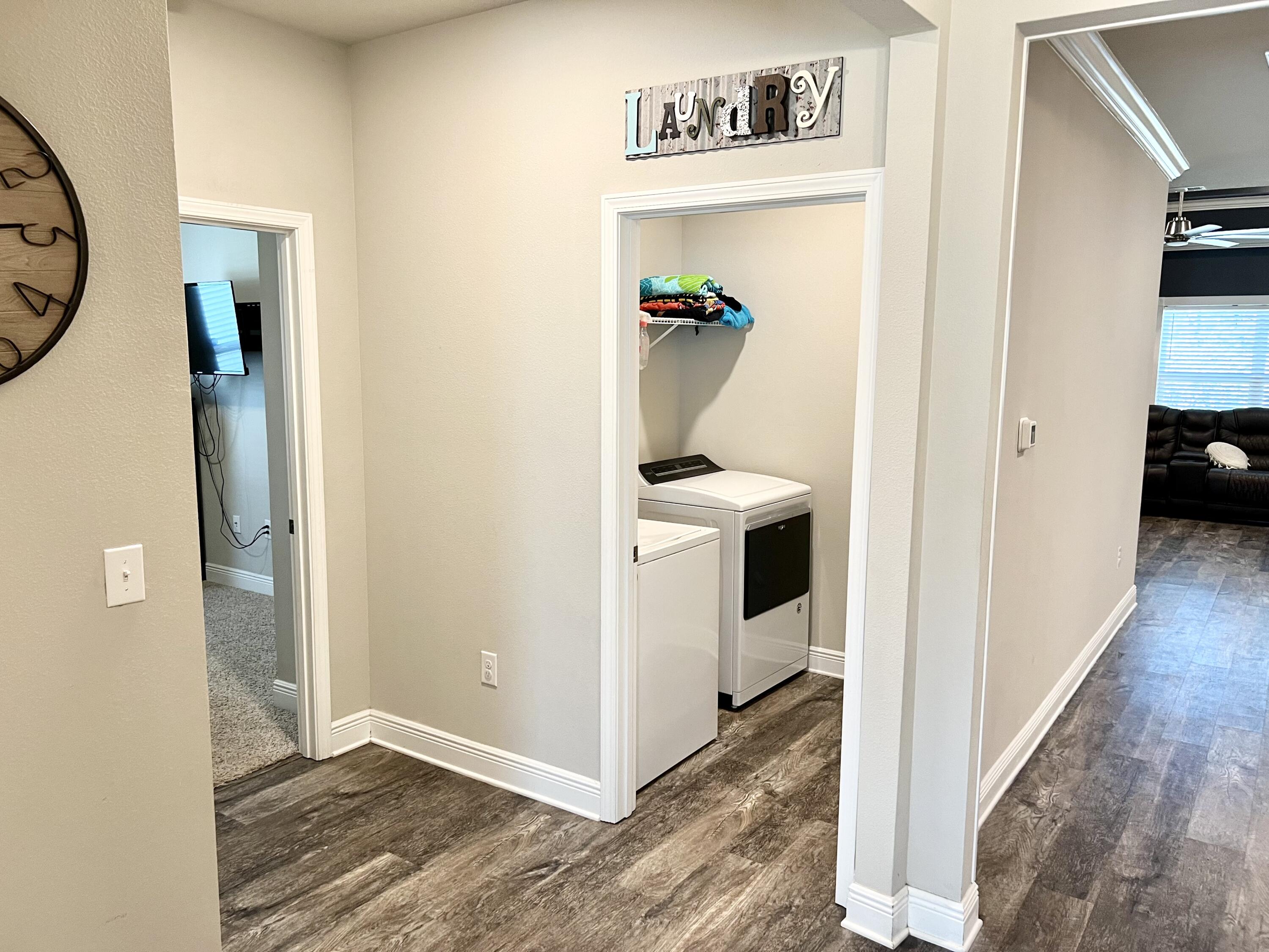 STONEGATE - Residential