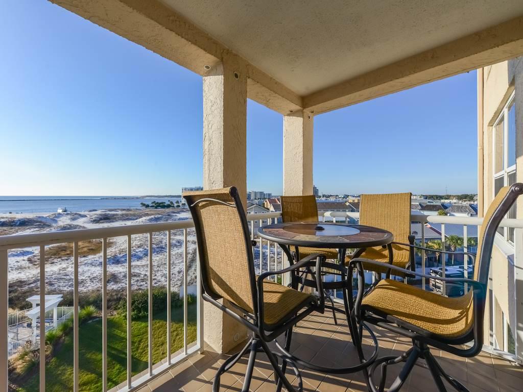 MAGNOLIA HOUSE - Residential