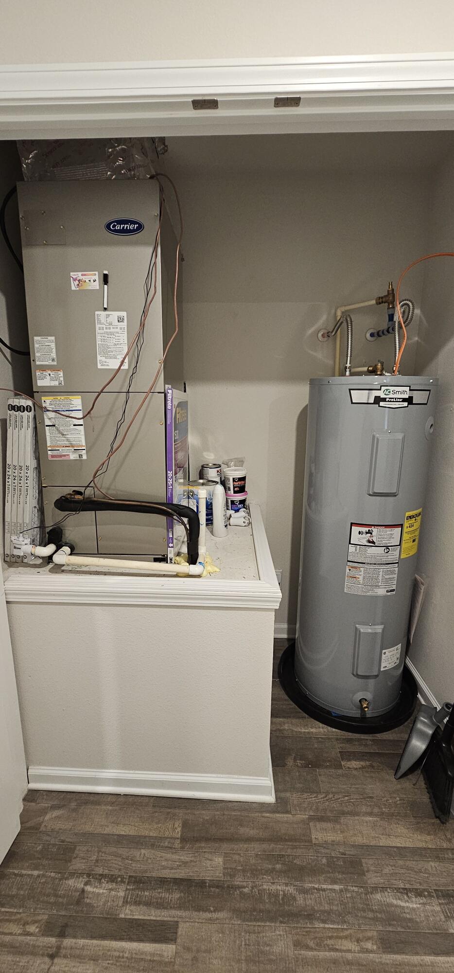 RIVERWALK PH I - Residential