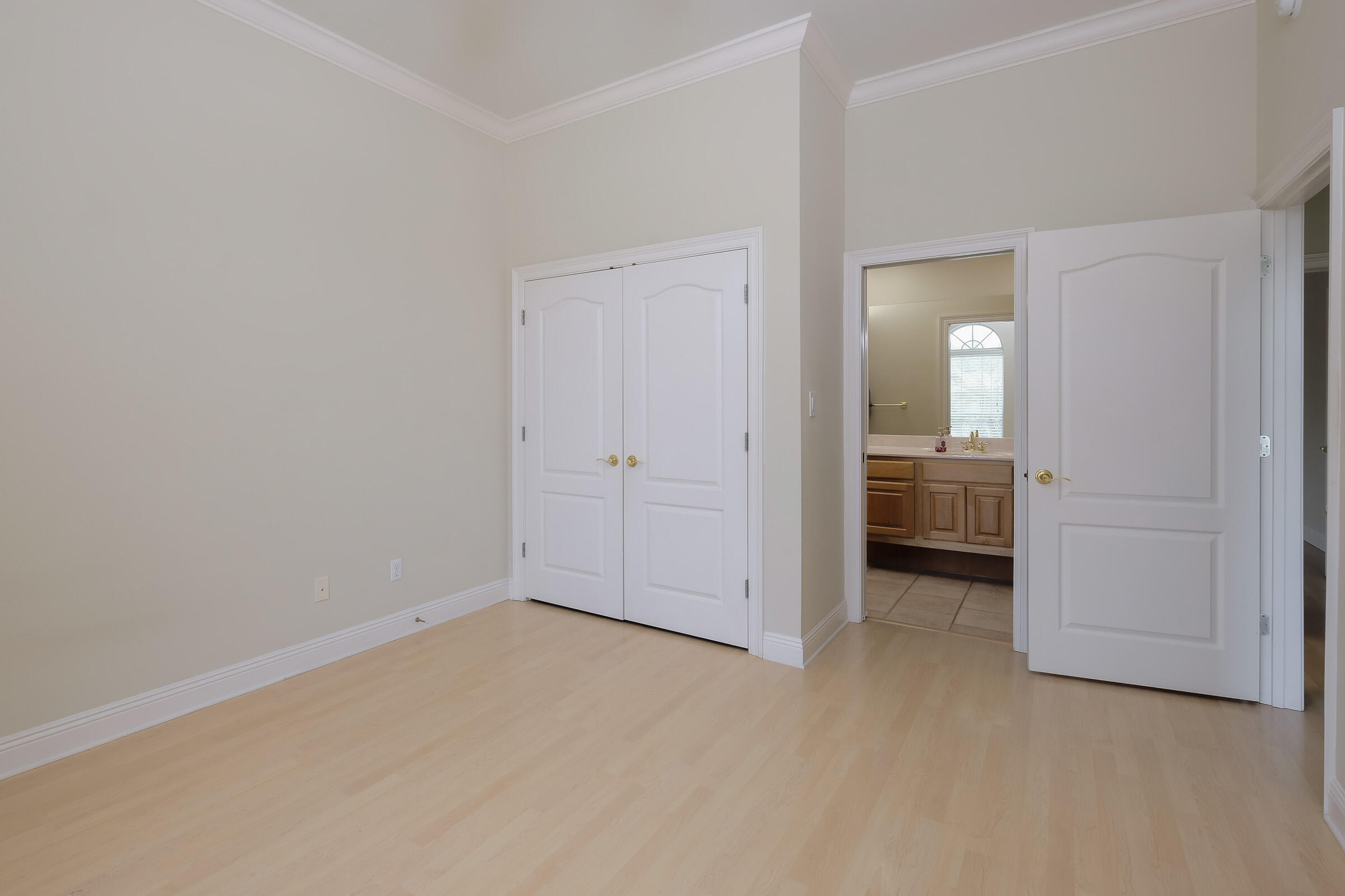 CORDOVA PLACE - Residential