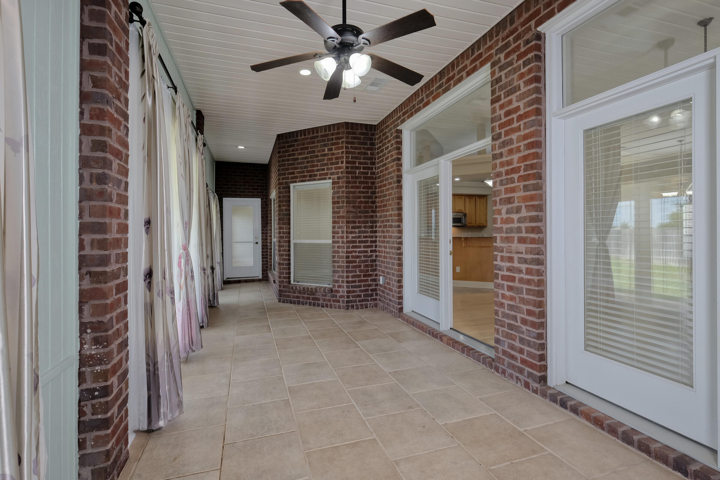 CORDOVA PLACE - Residential