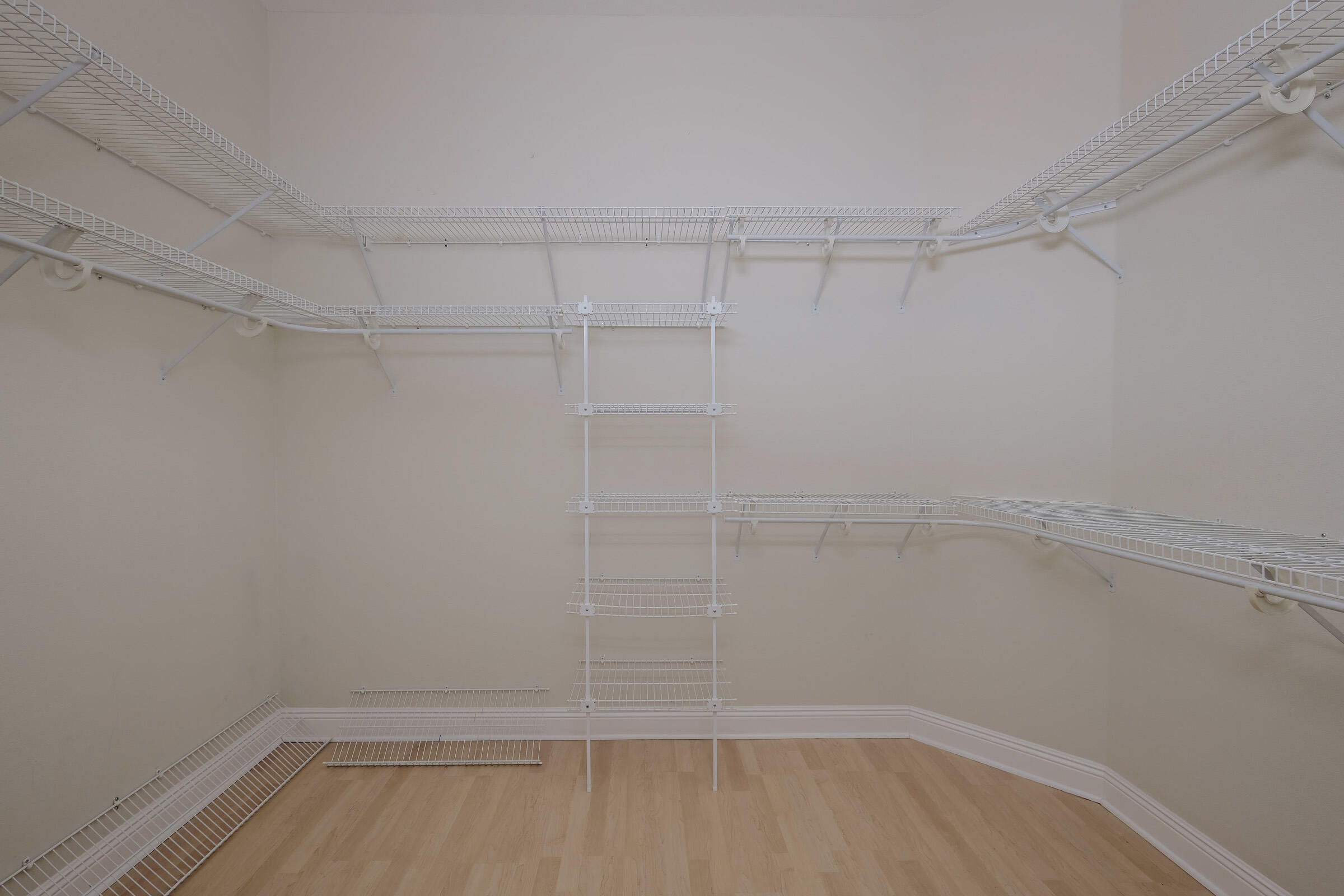 CORDOVA PLACE - Residential