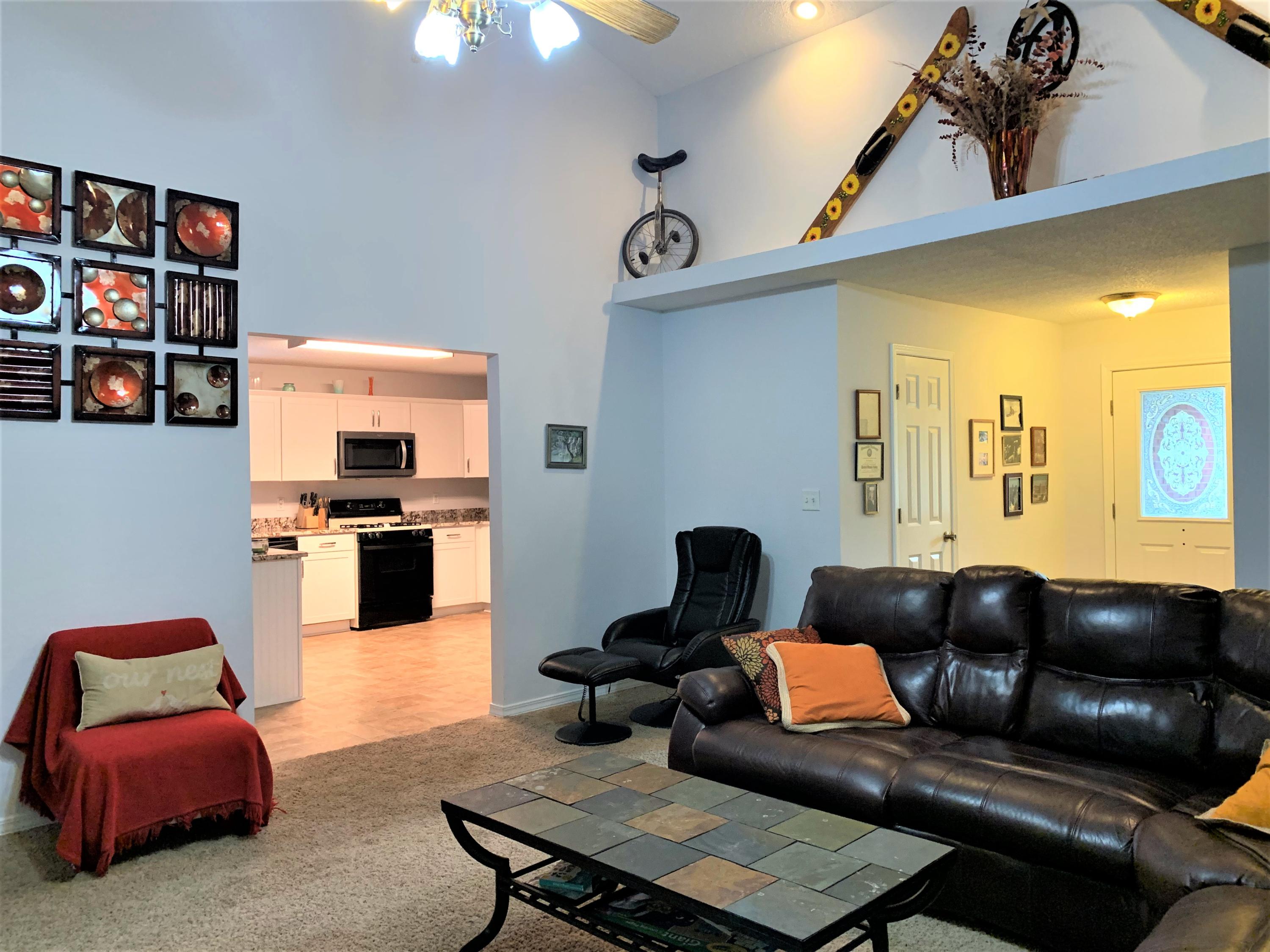 PINNACLE POINT - Residential