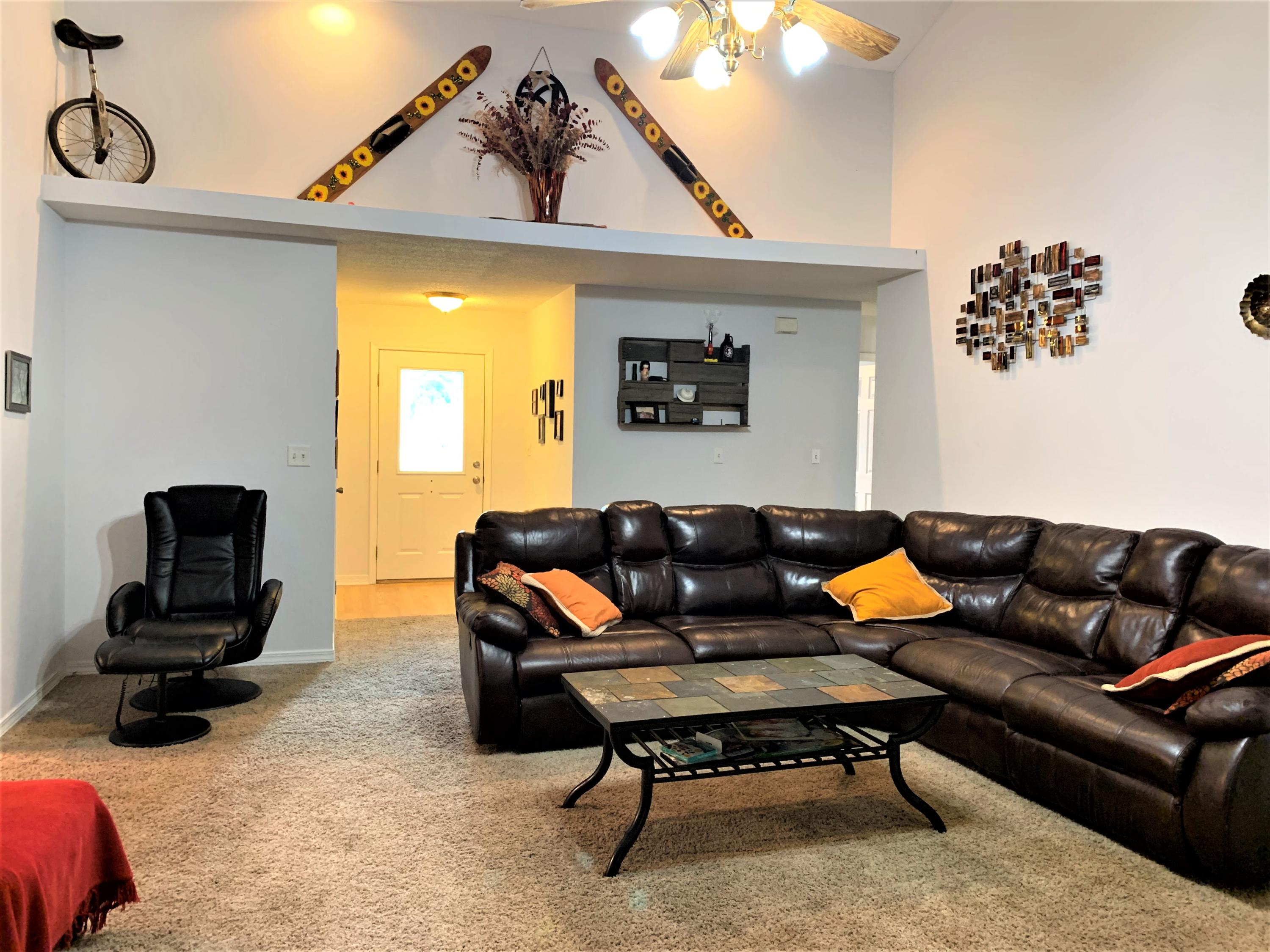 PINNACLE POINT - Residential