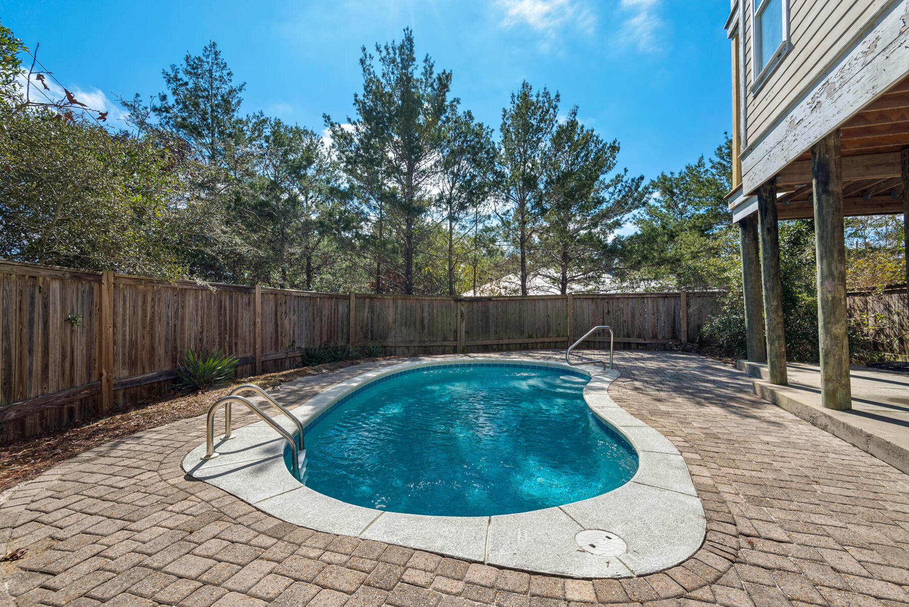 BEACH VIEW HEIGHTS UNREC - Residential