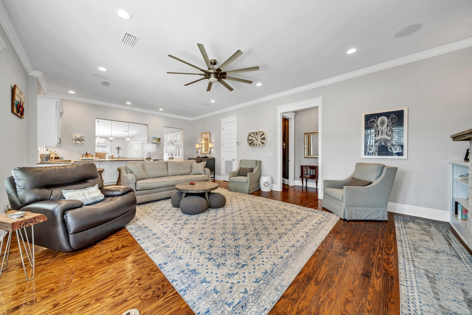 THOMPSON PLANTATION - Residential