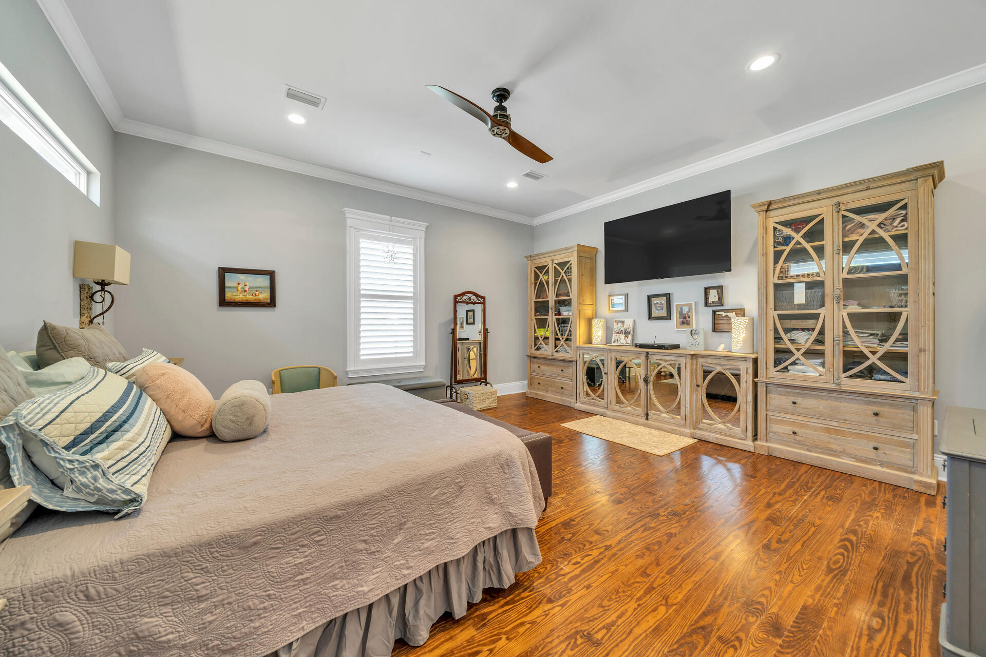 THOMPSON PLANTATION - Residential
