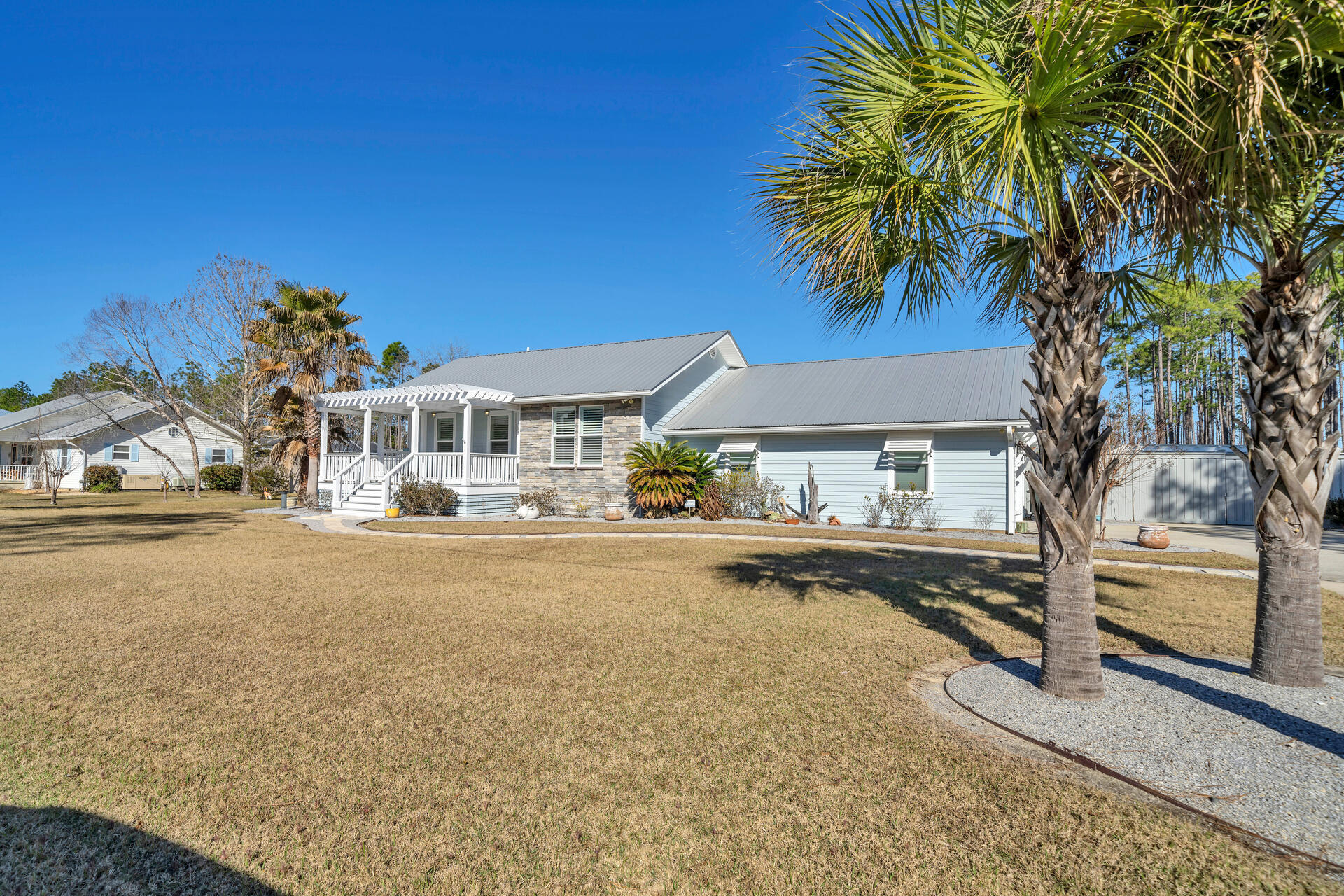 THOMPSON PLANTATION - Residential