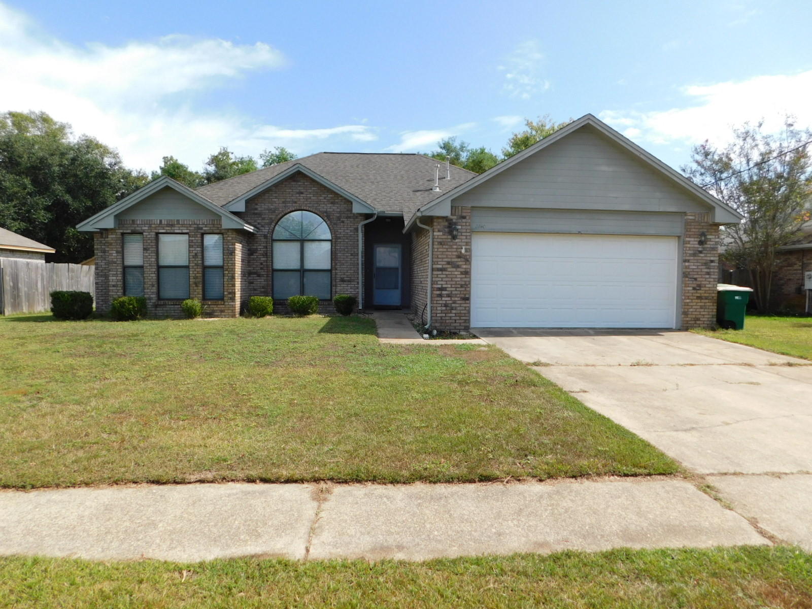 FOX DEN VILLAGES - Residential