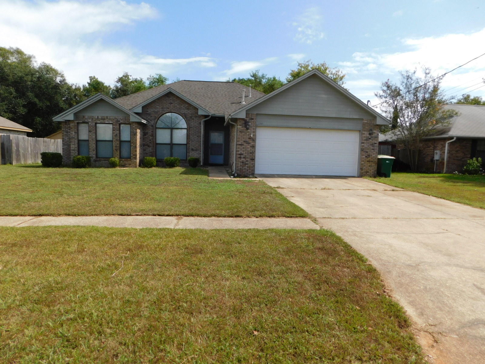 FOX DEN VILLAGES - Residential