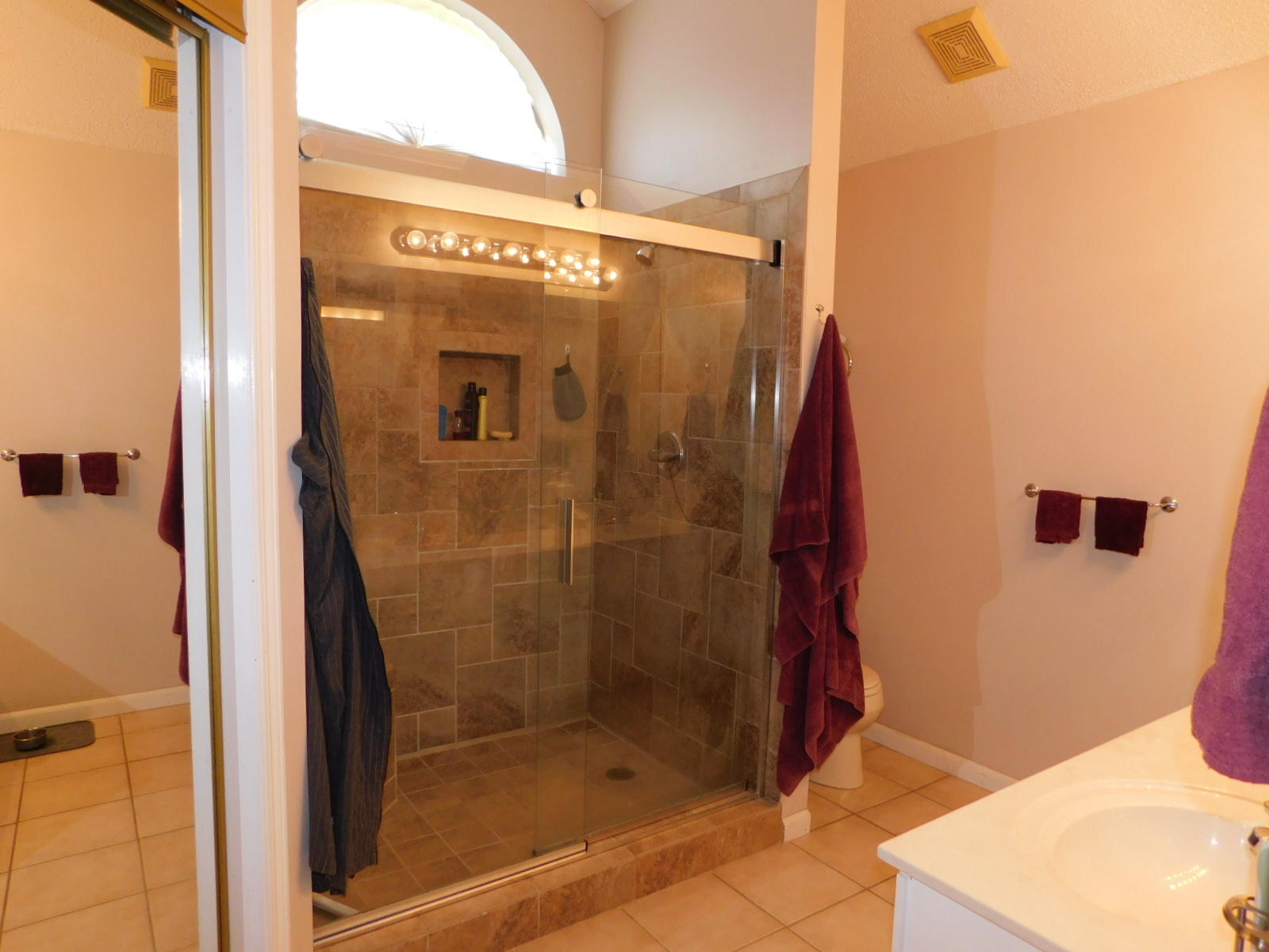 FOX DEN VILLAGES - Residential