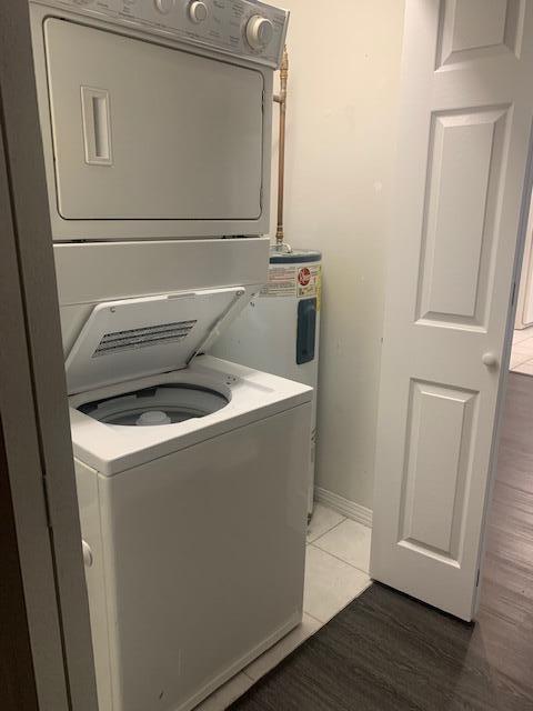 THE OAKS AT NICEVILLE - Residential Lease