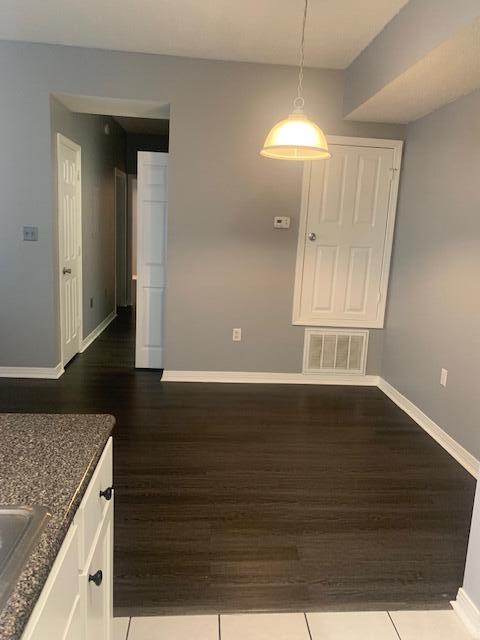 THE OAKS AT NICEVILLE - Residential Lease