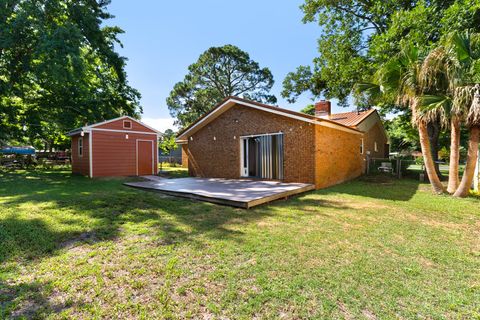 A home in Fort Walton Beach