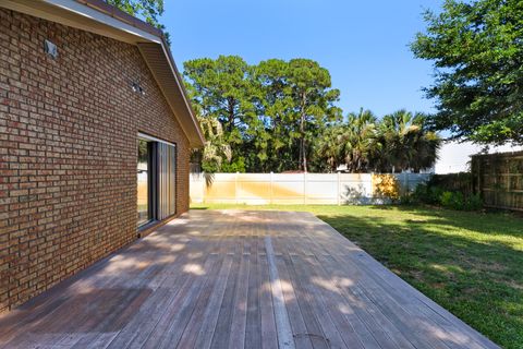 A home in Fort Walton Beach