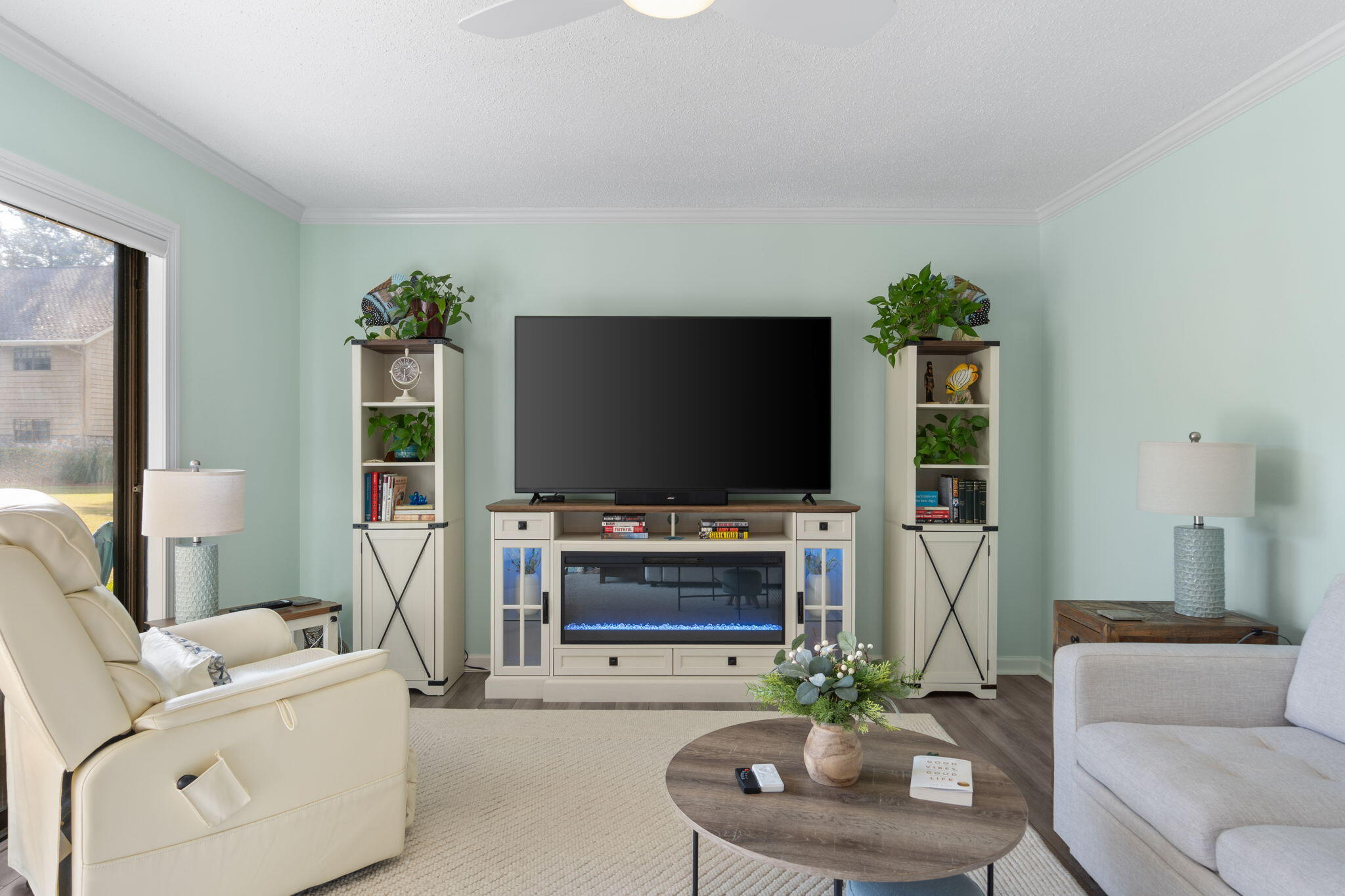 SEASCAPE CONDO GARDEN VILLA - Residential