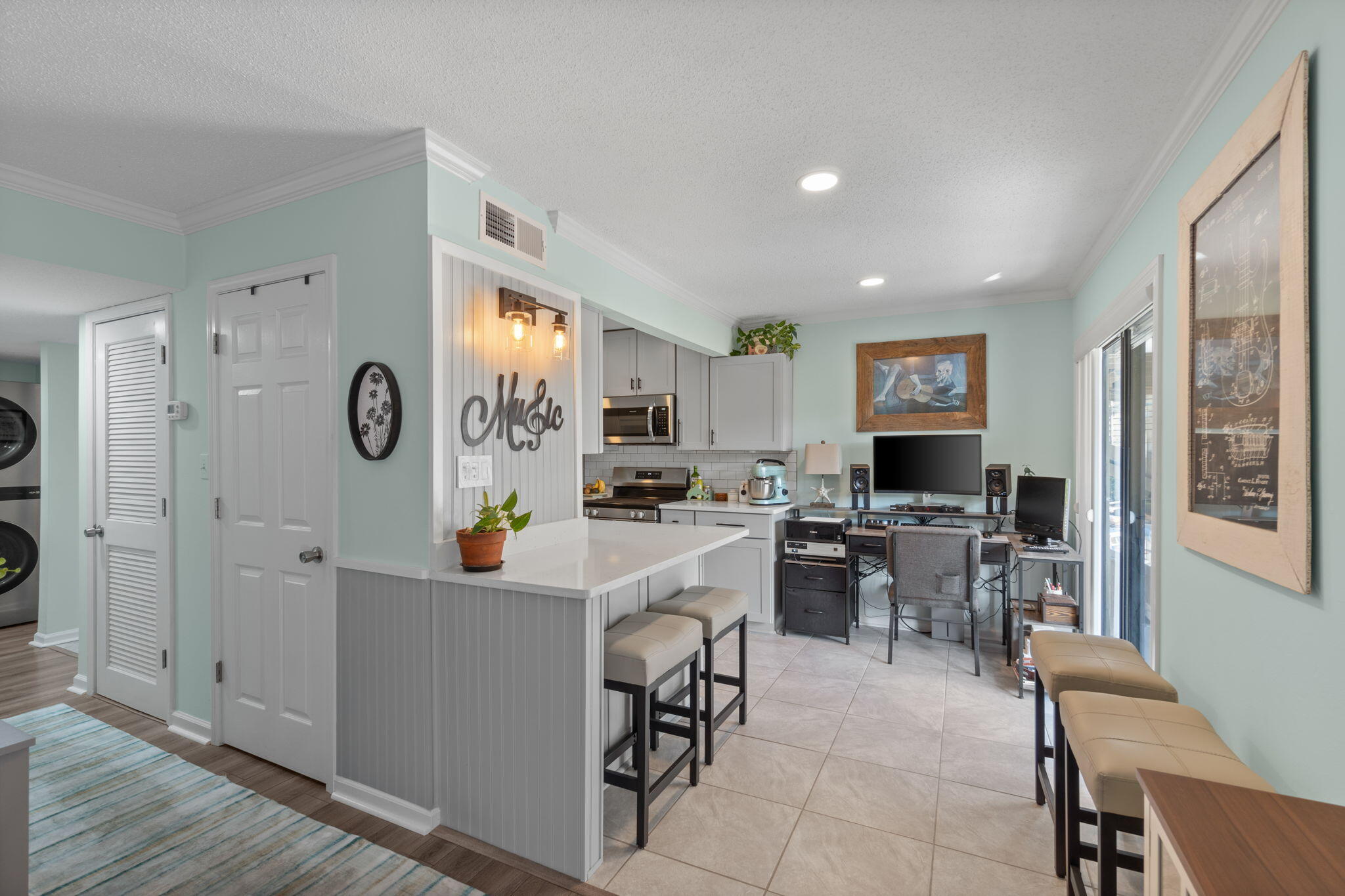 SEASCAPE CONDO GARDEN VILLA - Residential