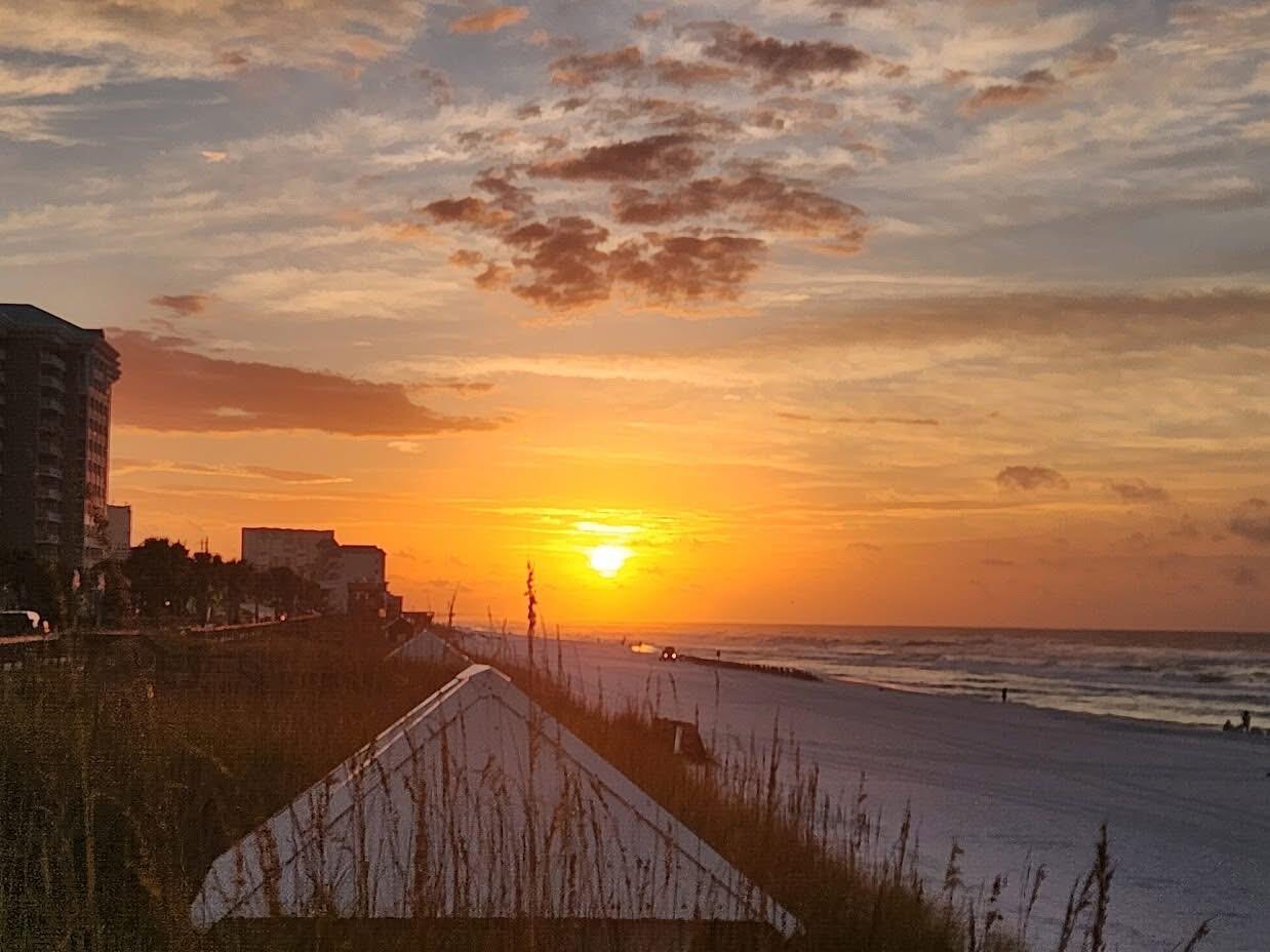 SEASCAPE CONDO GARDEN VILLA - Residential