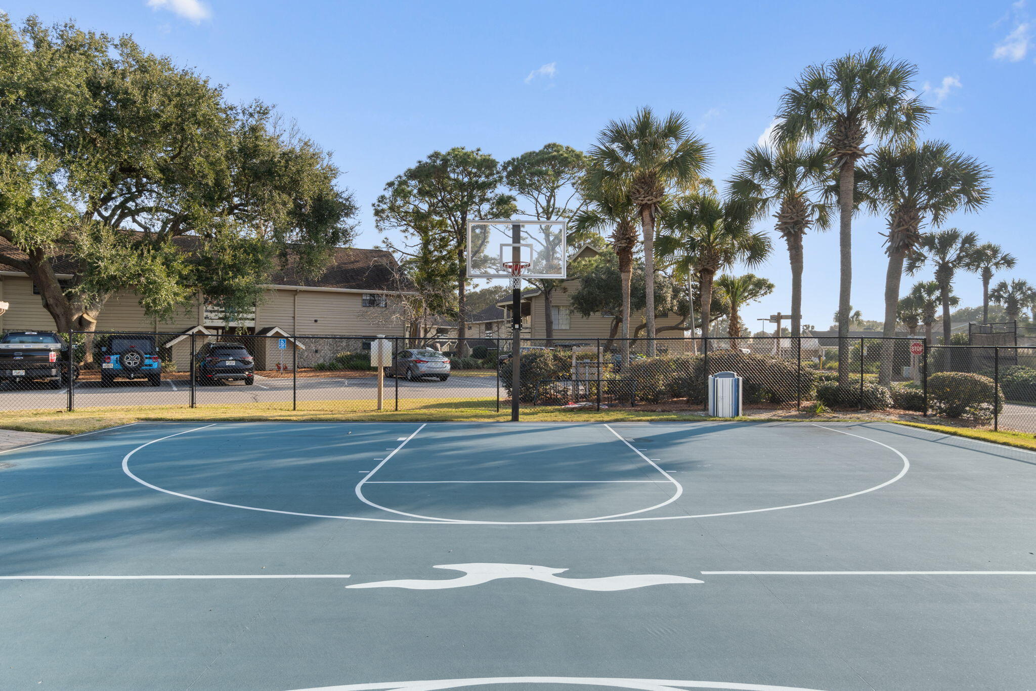 SEASCAPE CONDO GARDEN VILLA - Residential