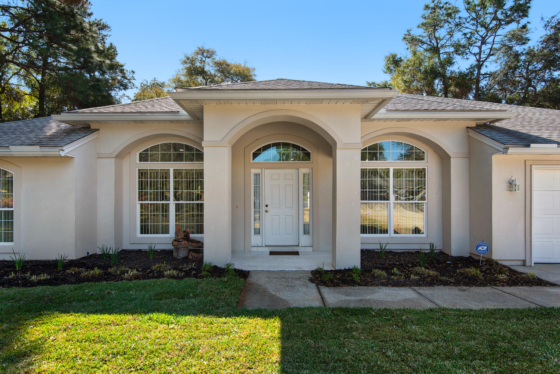 ROCKY BAYOU COUNTRY CLUB ESTATES 8 - Residential