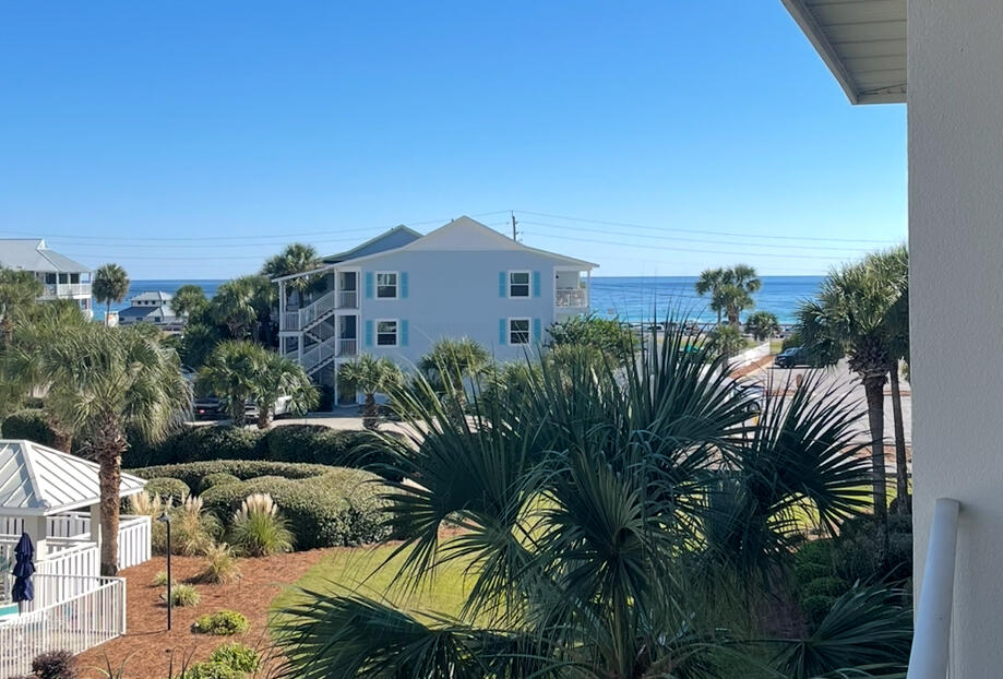 PAVILION PALMS - Residential