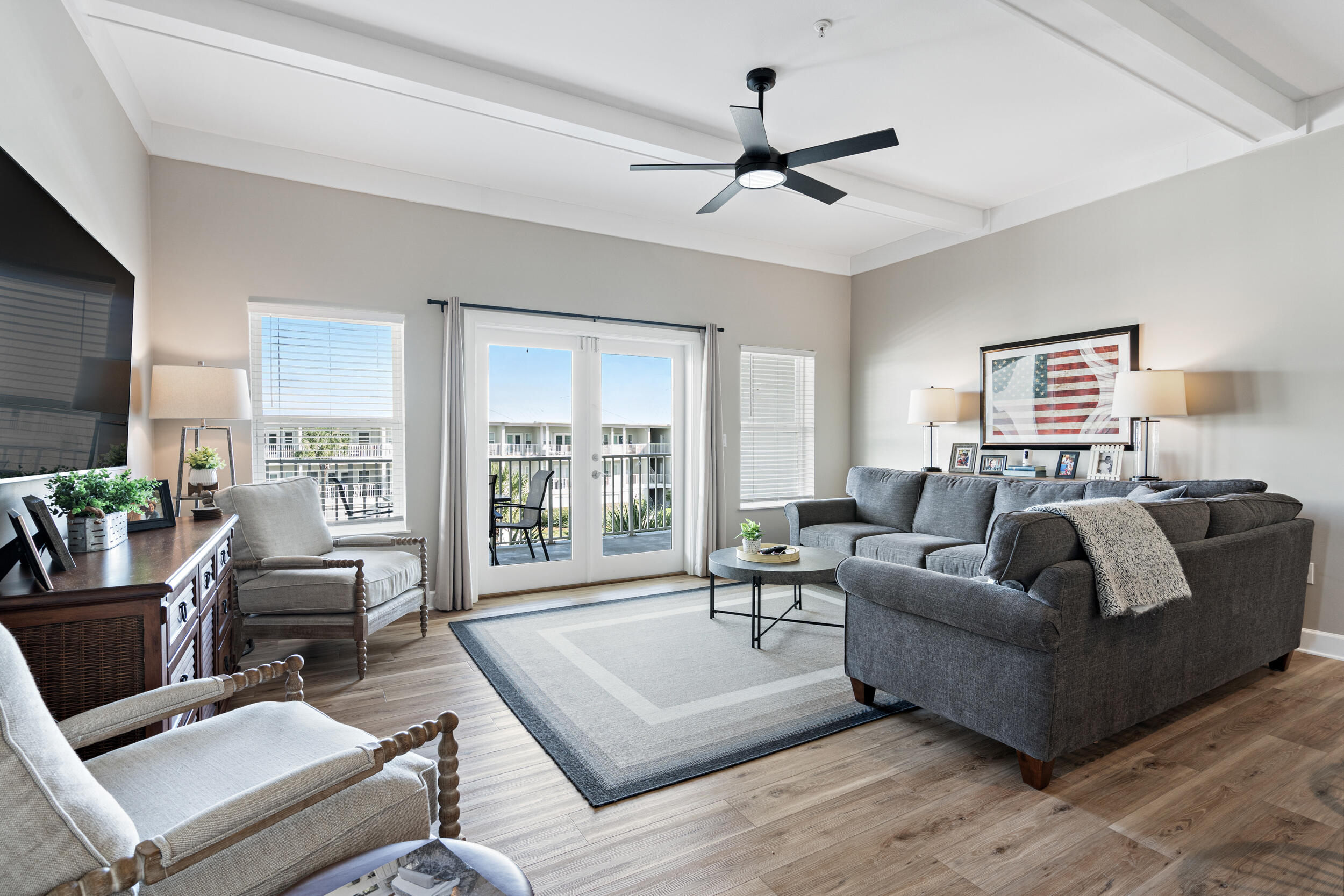 PAVILION PALMS - Residential