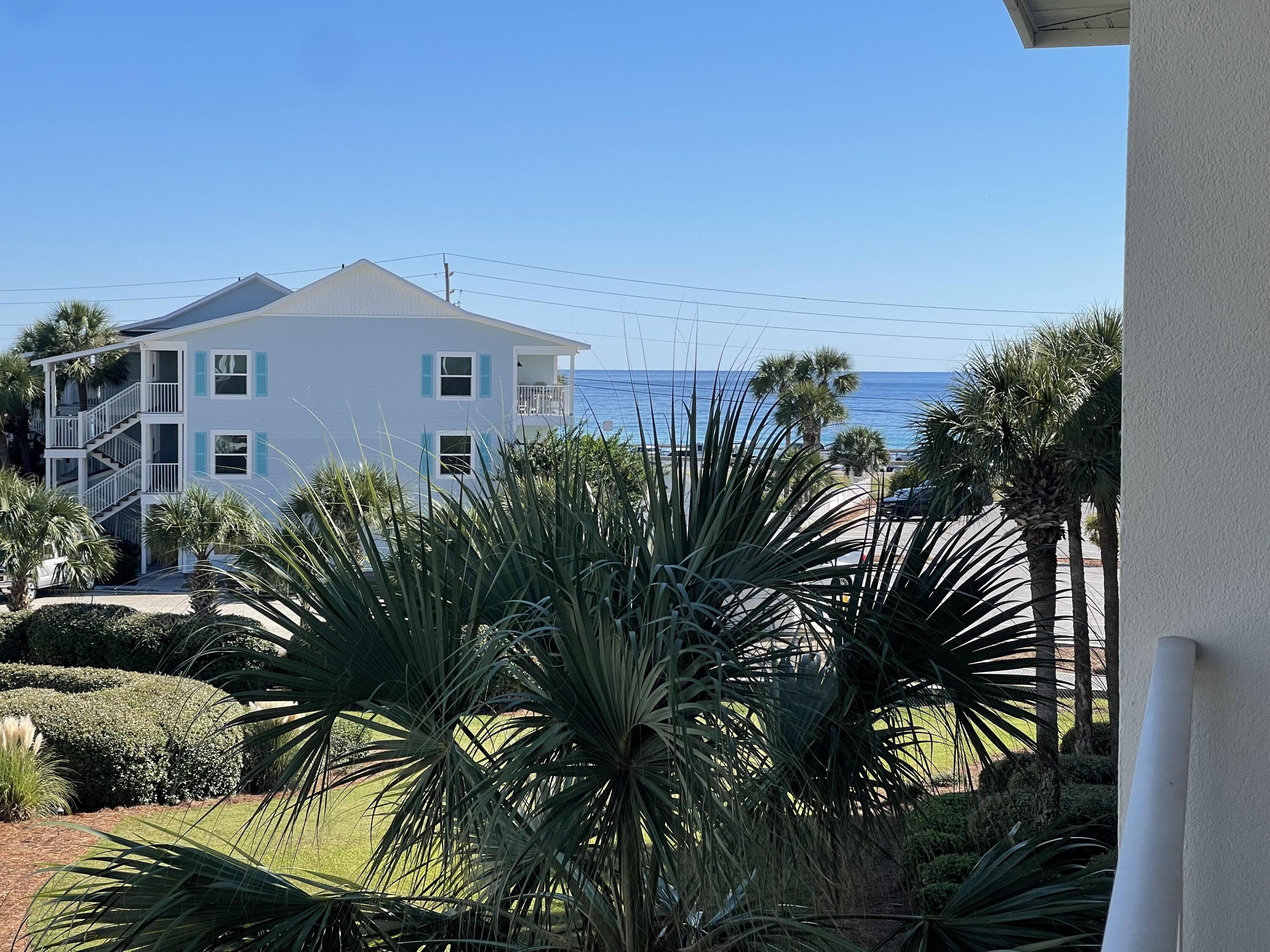 PAVILION PALMS - Residential