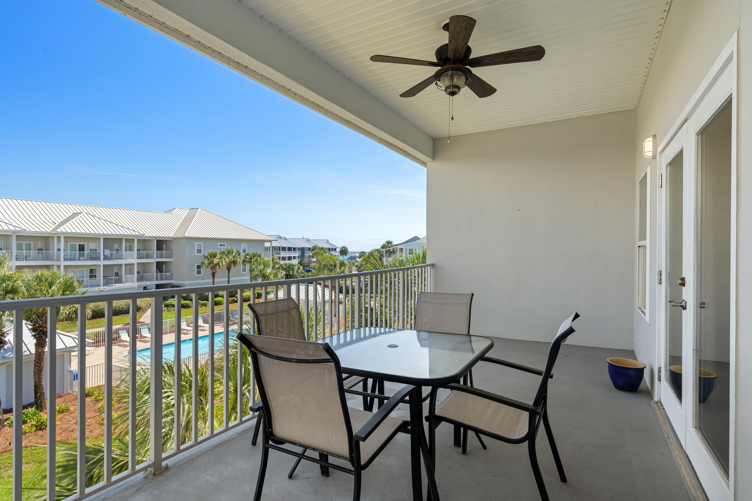 PAVILION PALMS - Residential