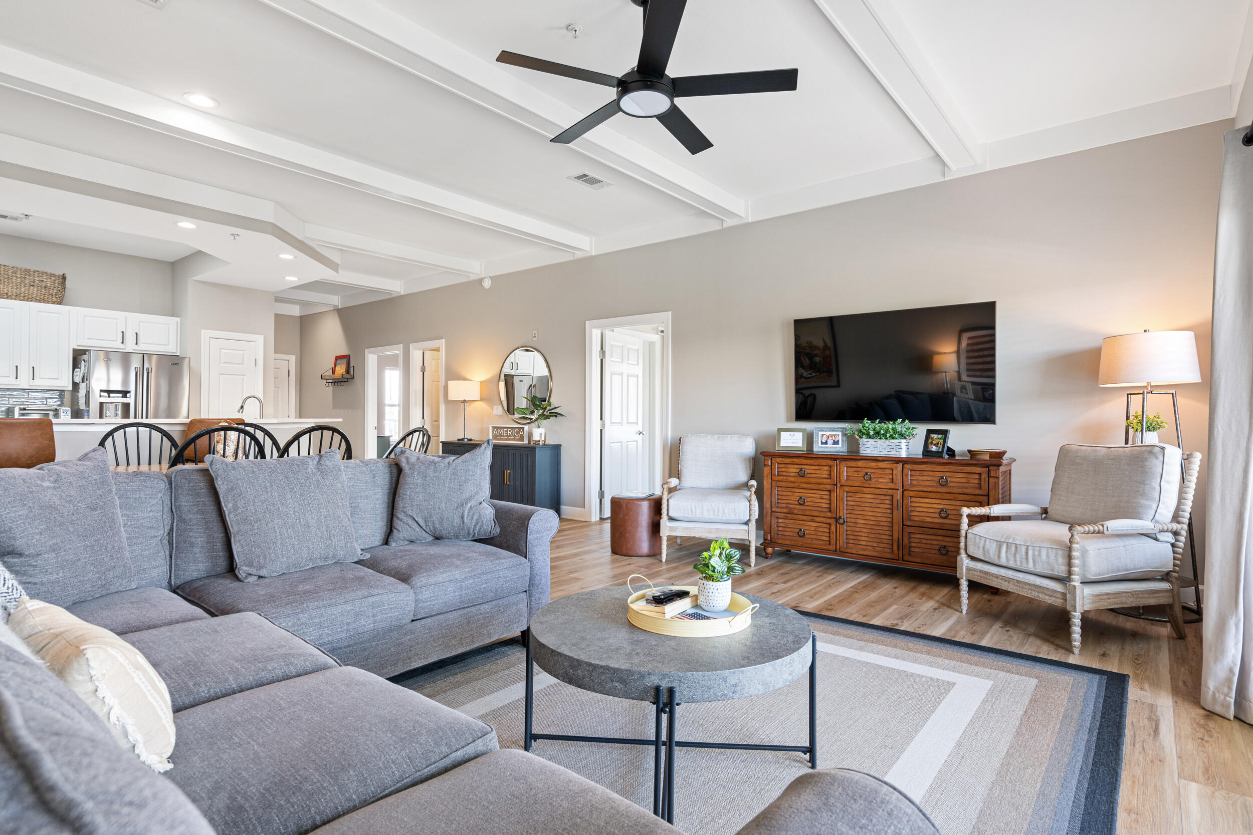 PAVILION PALMS - Residential