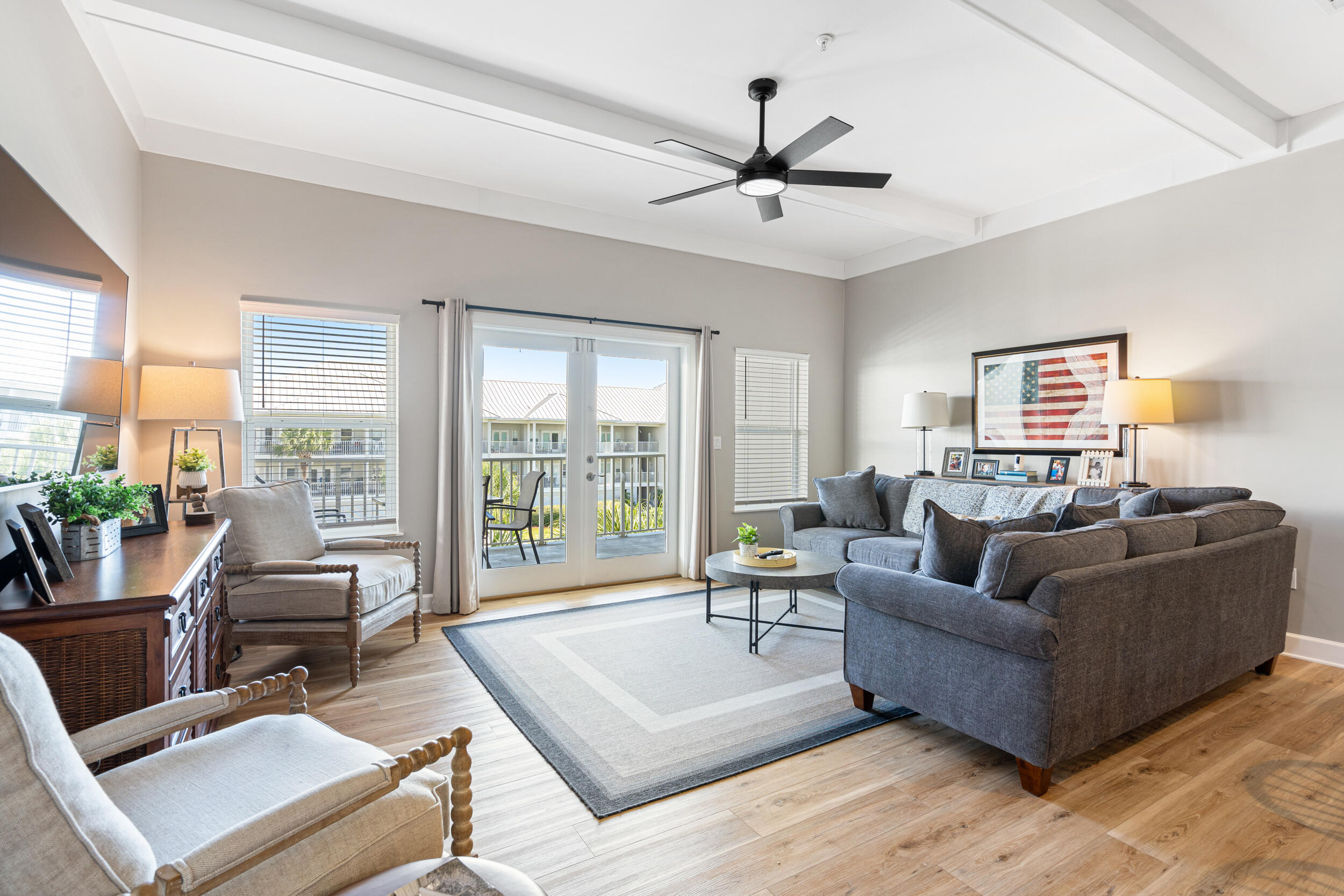 PAVILION PALMS - Residential