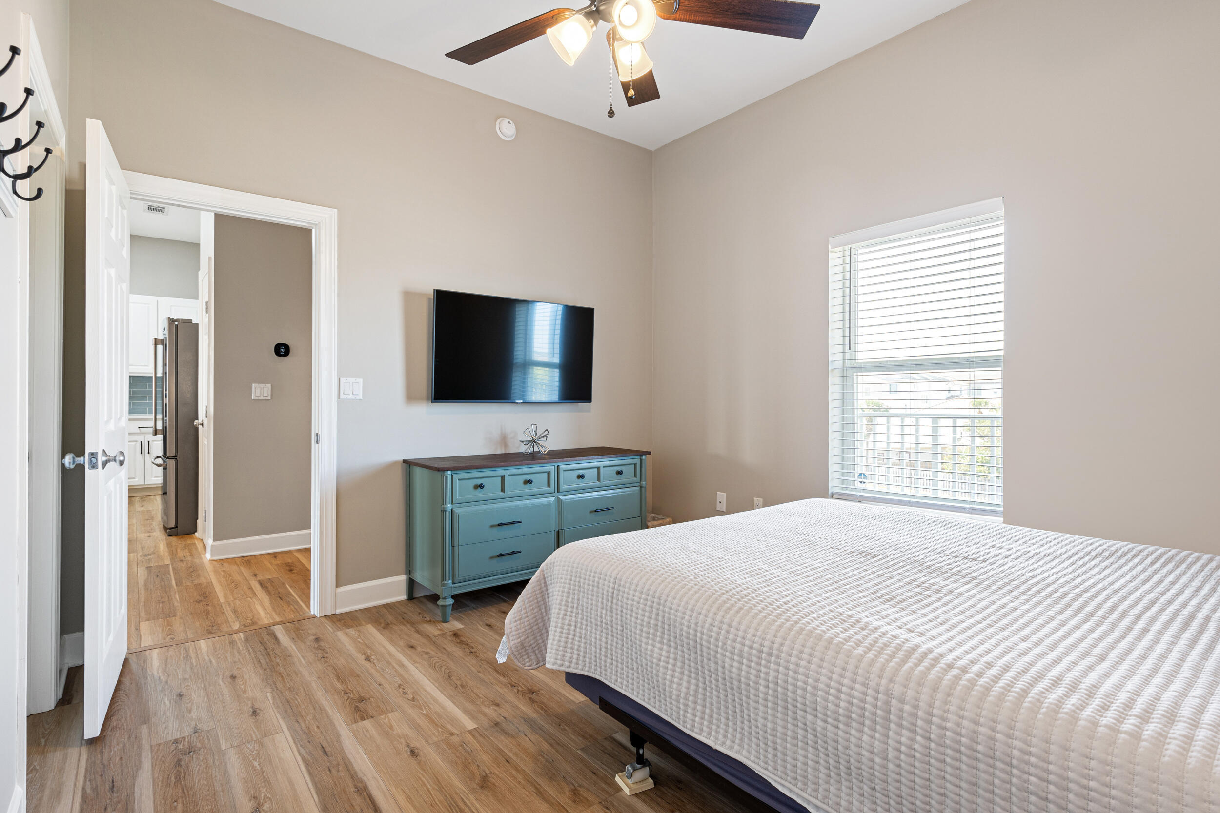 PAVILION PALMS - Residential