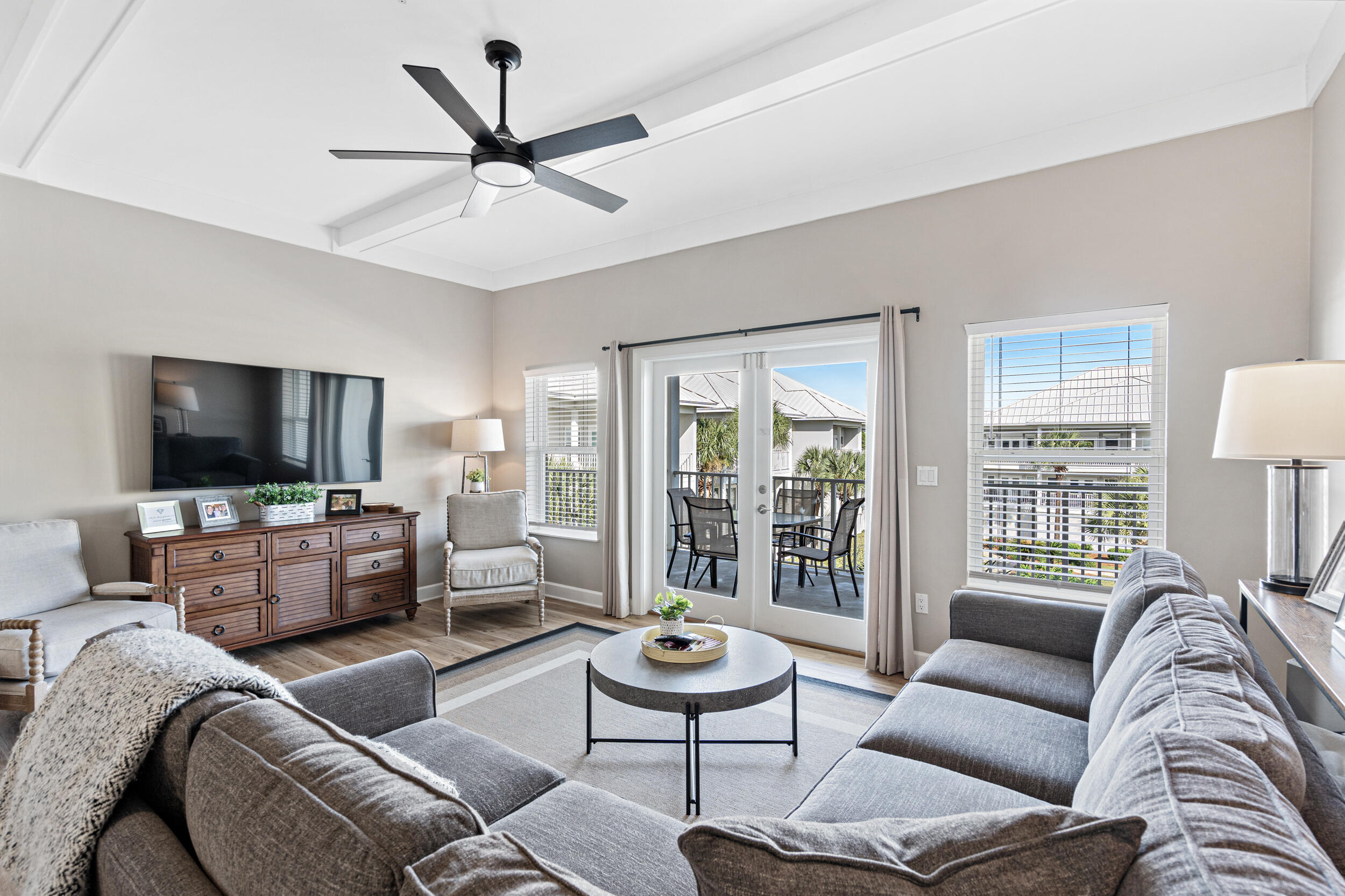 PAVILION PALMS - Residential