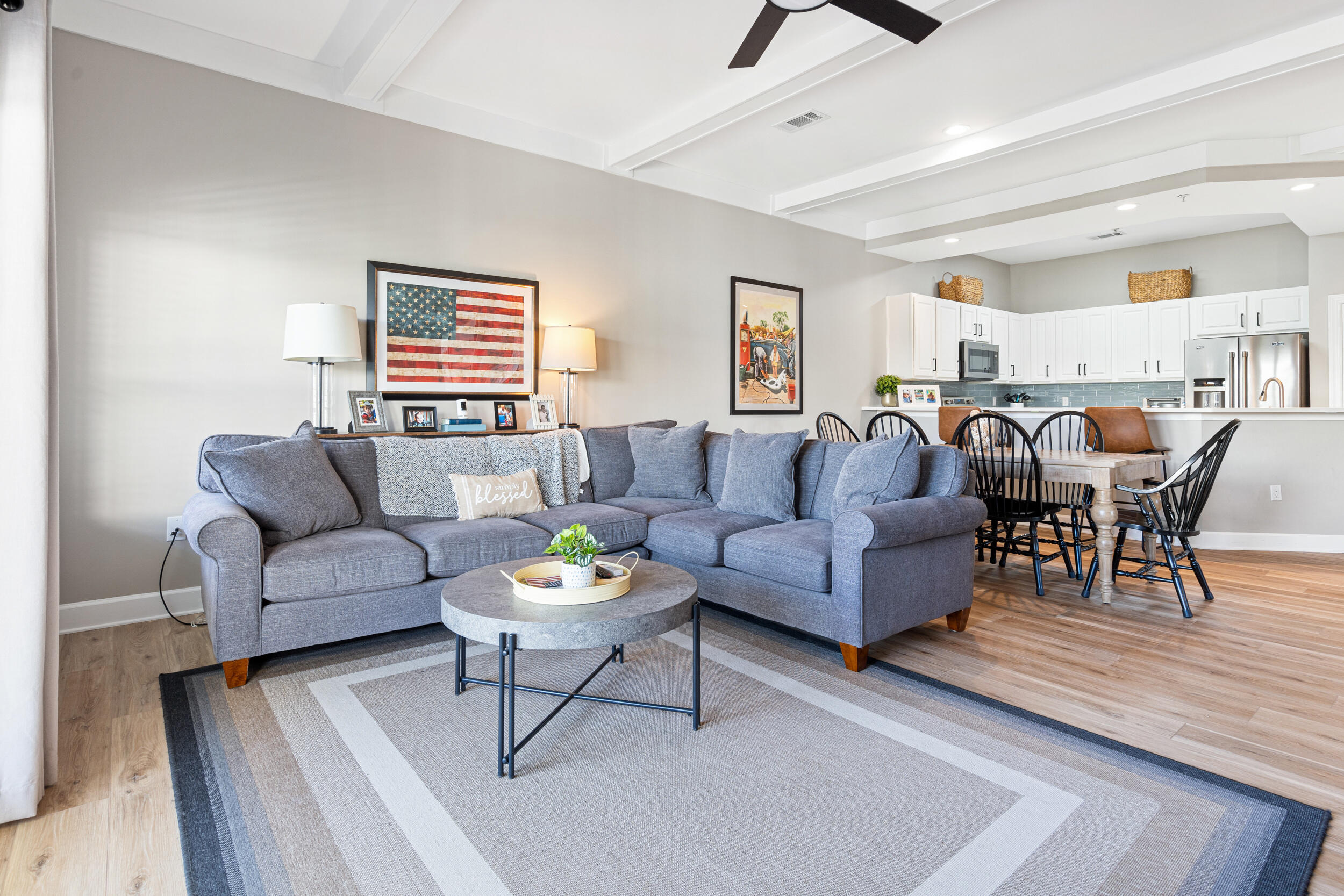 PAVILION PALMS - Residential
