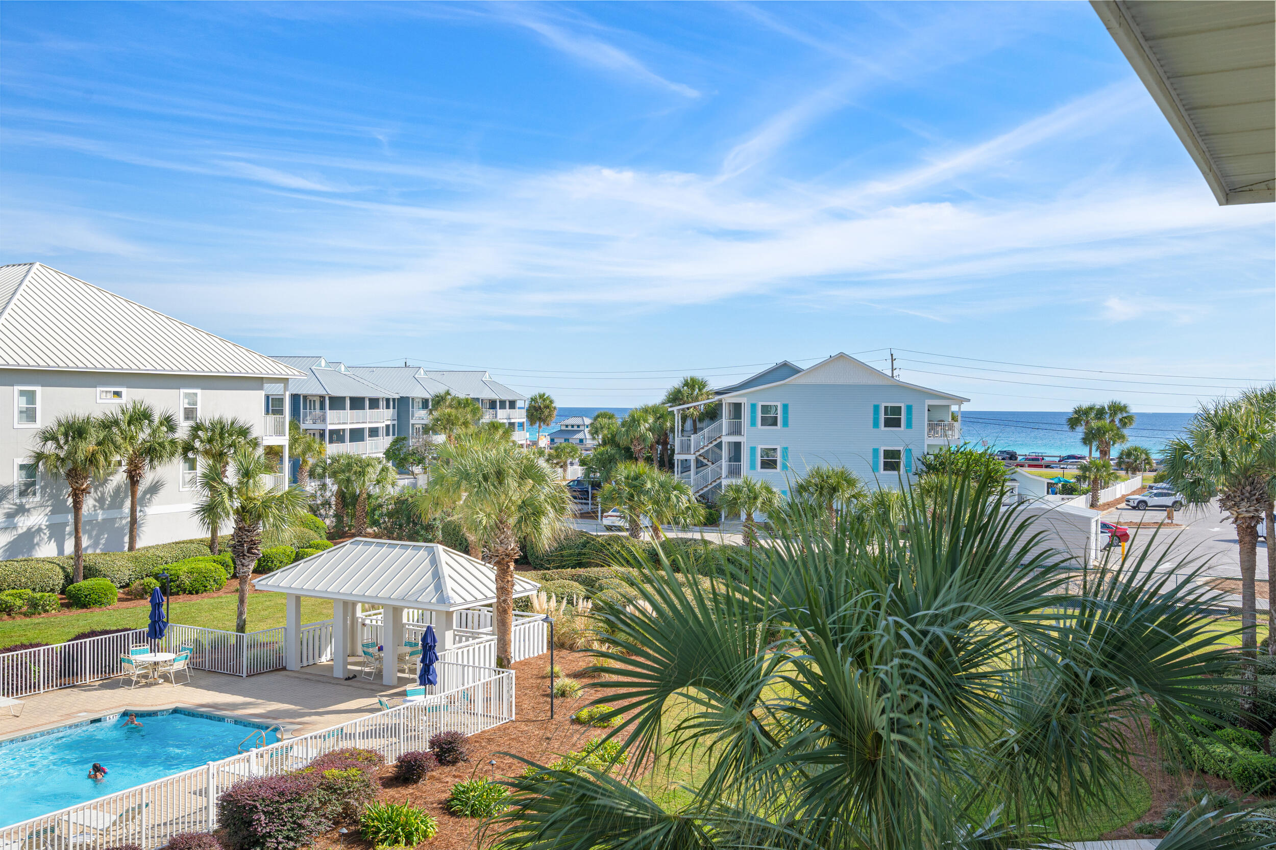 PAVILION PALMS - Residential