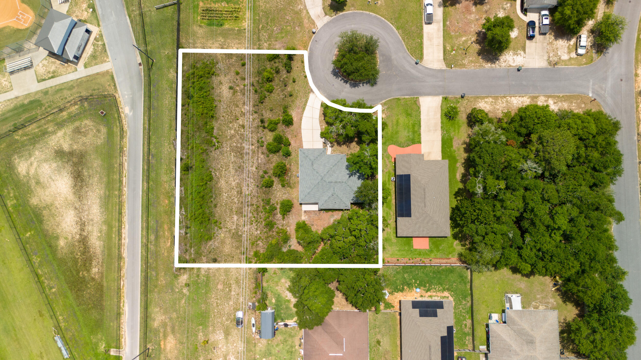 HUNTERS' RIDGE - Residential