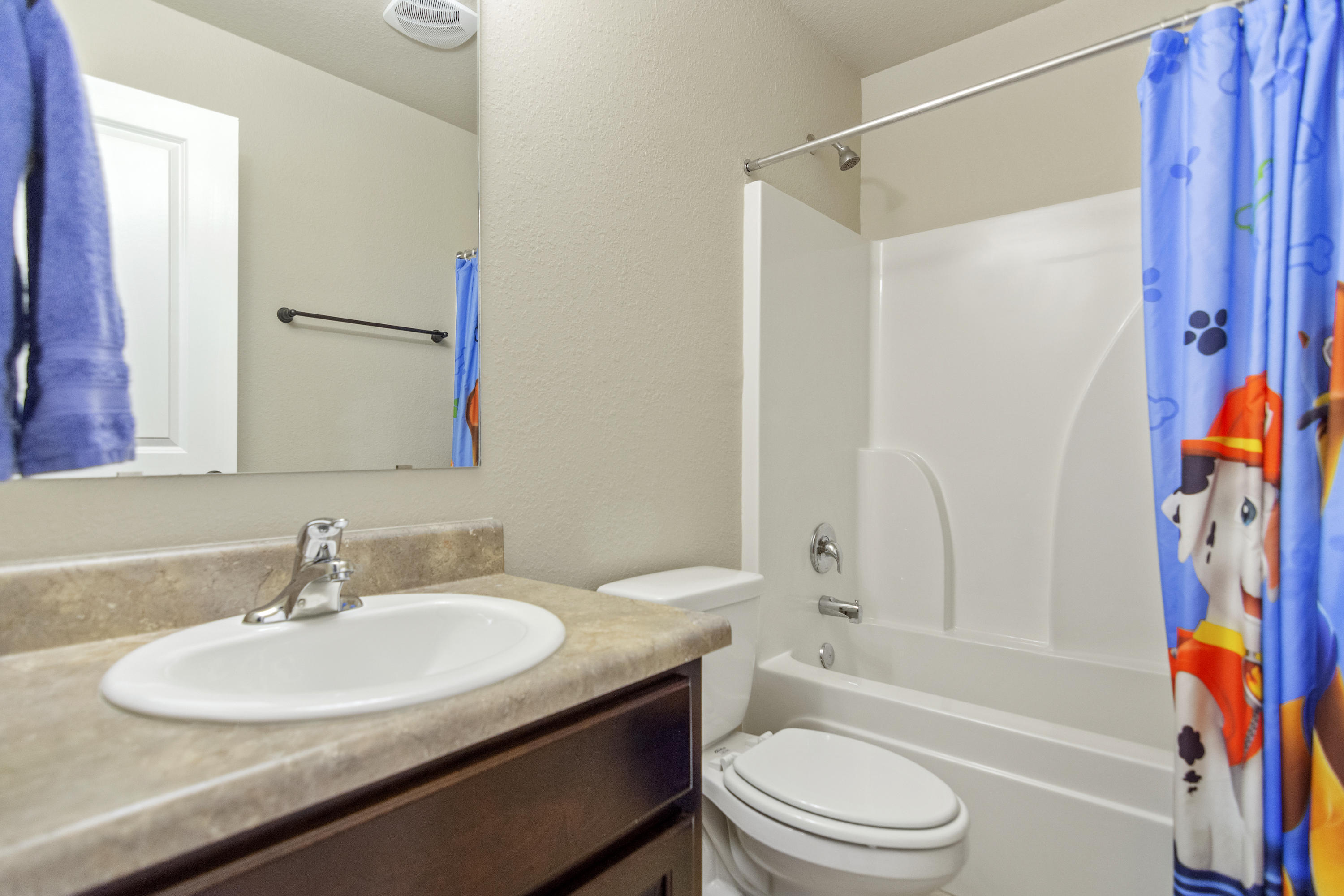 FOX VALLEY - Residential