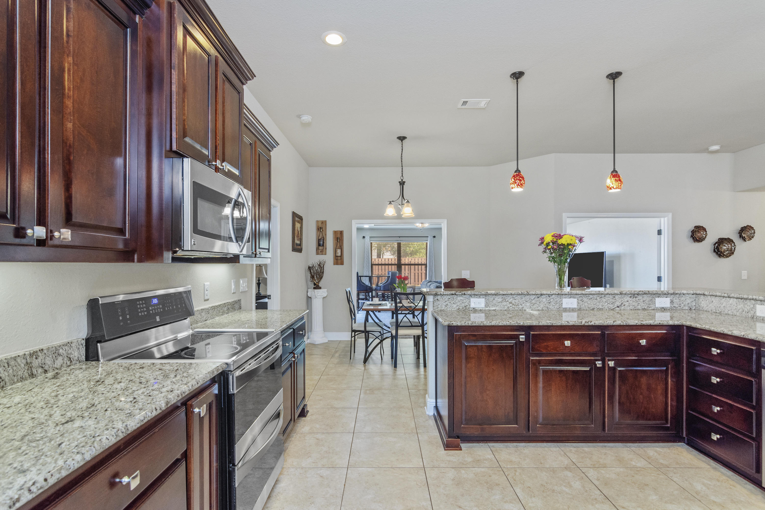 FOX VALLEY - Residential