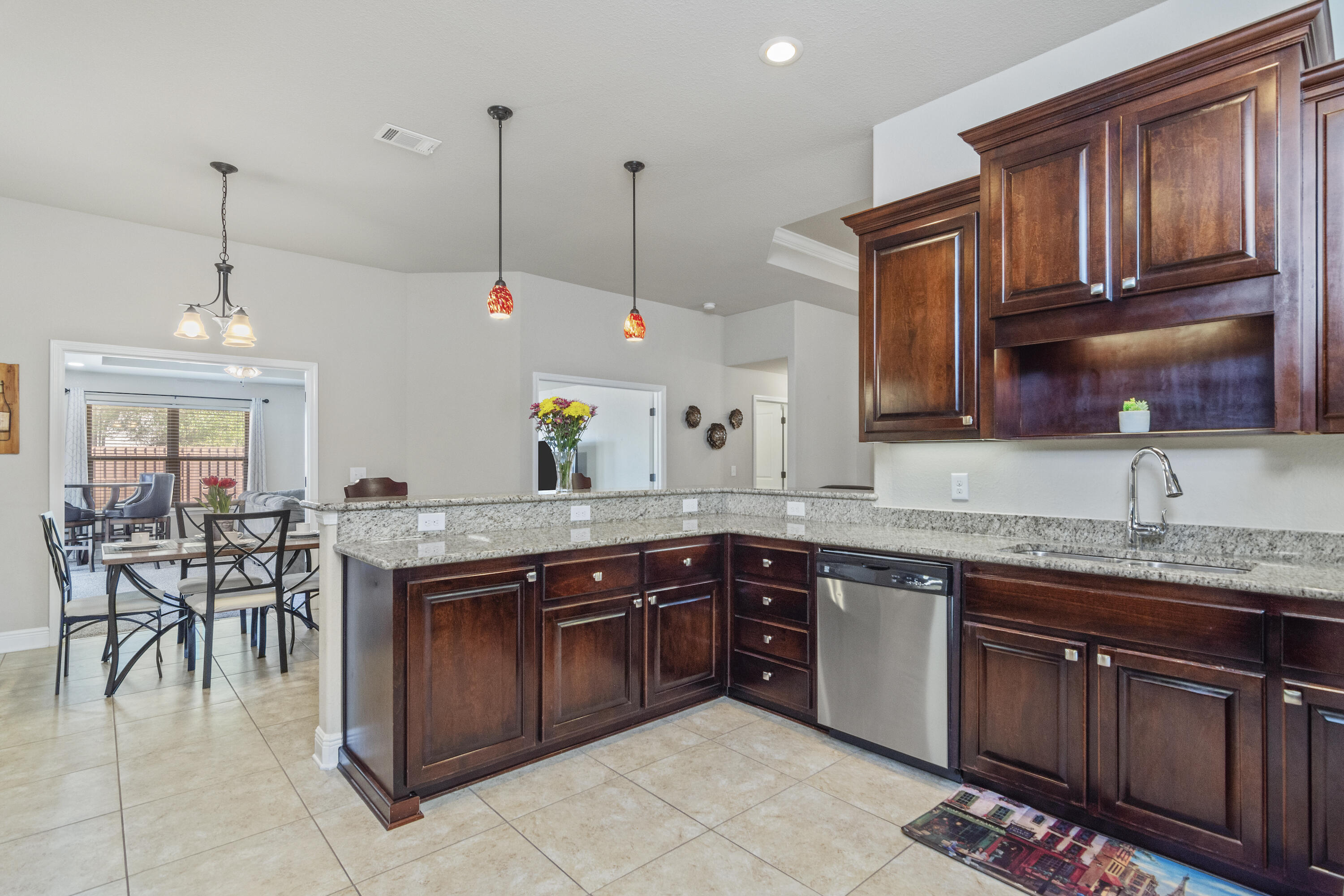 FOX VALLEY - Residential