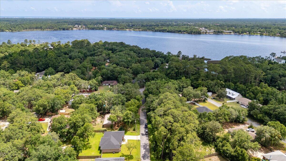 HOLLEY SHORES 1ST ADDN - Land