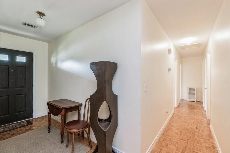 VICTORIA GARDENS - Residential