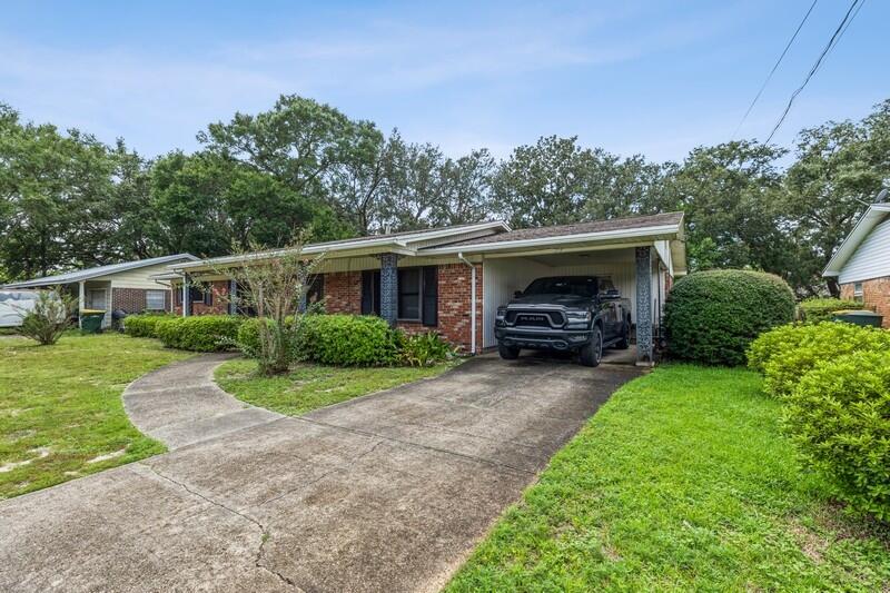 This is an opportunity for a fixer-upper for flip or great starter home in Fort Walton Beach. It also could be great for a rental investment. It is move in ready but could use TLC. Fort Walton Beach has shopping, restaurants, and beaches and this is priced under $200,000!Buyer to verify any and all information deemed important to them.