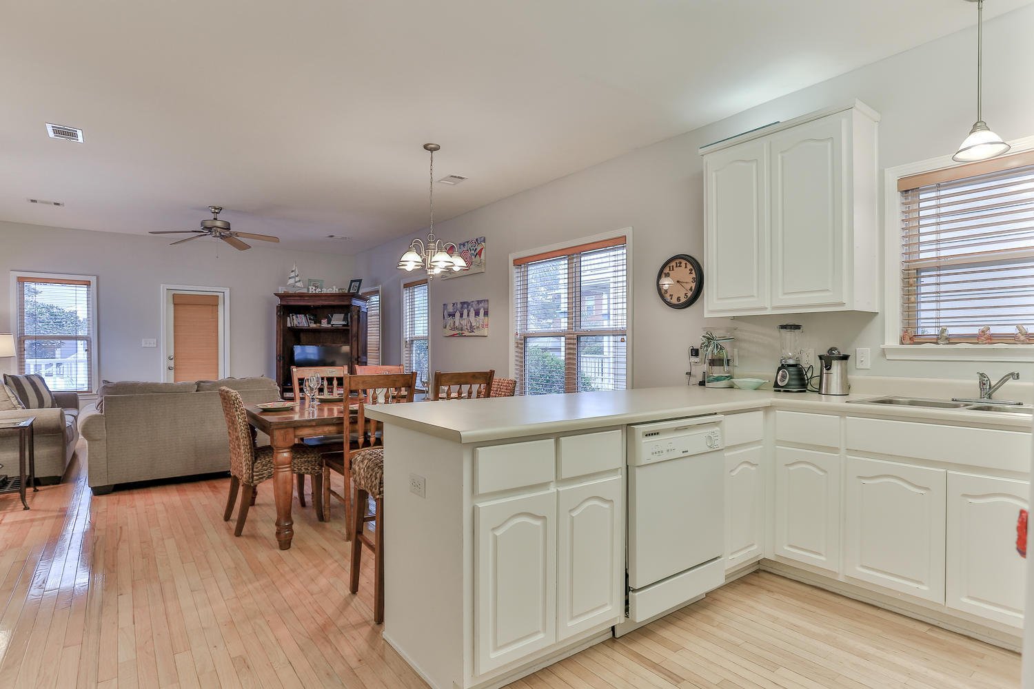 OLD FLORIDA VILLAGE - Residential