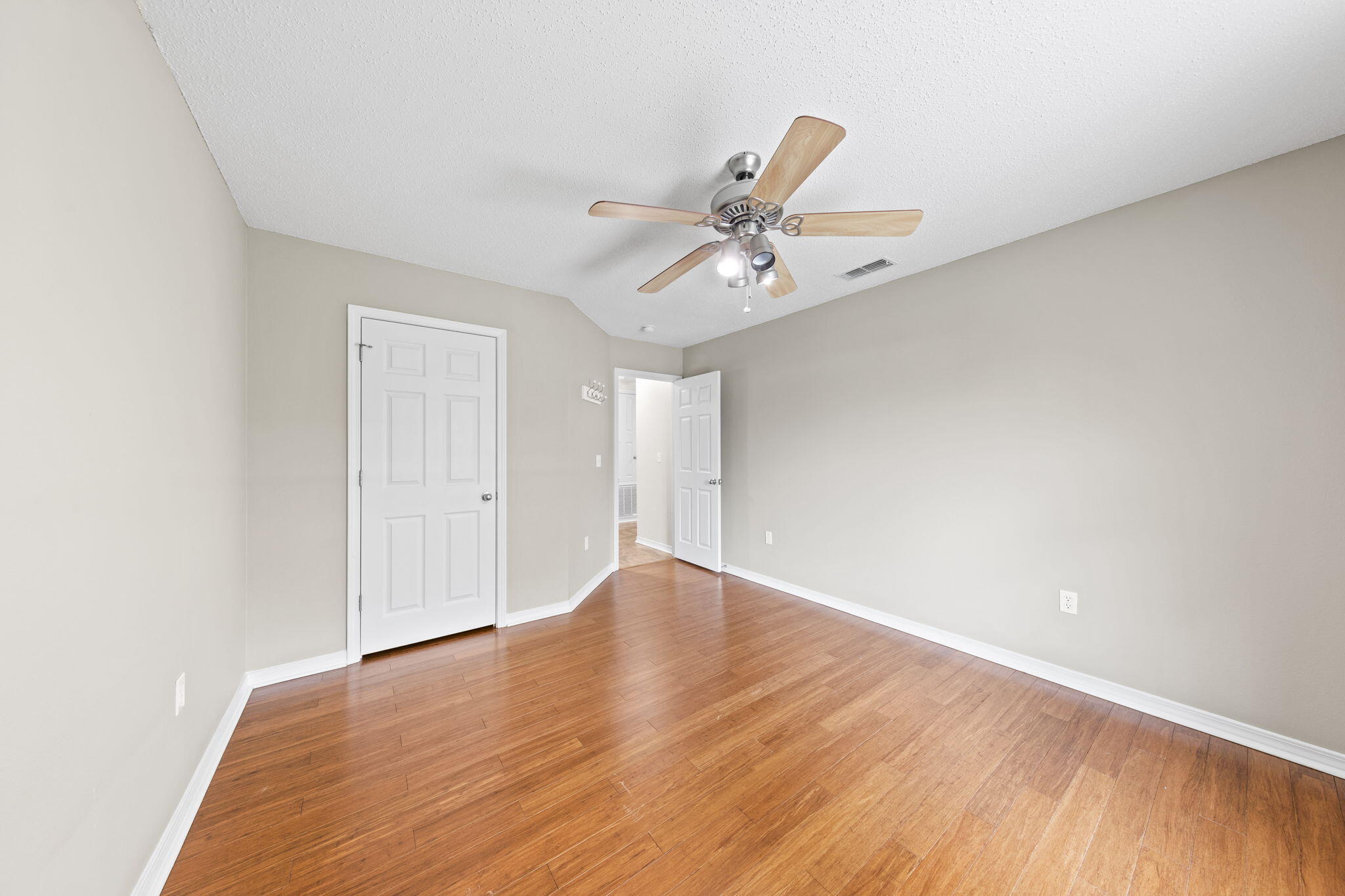 IRON GATE S/D PH I - Residential