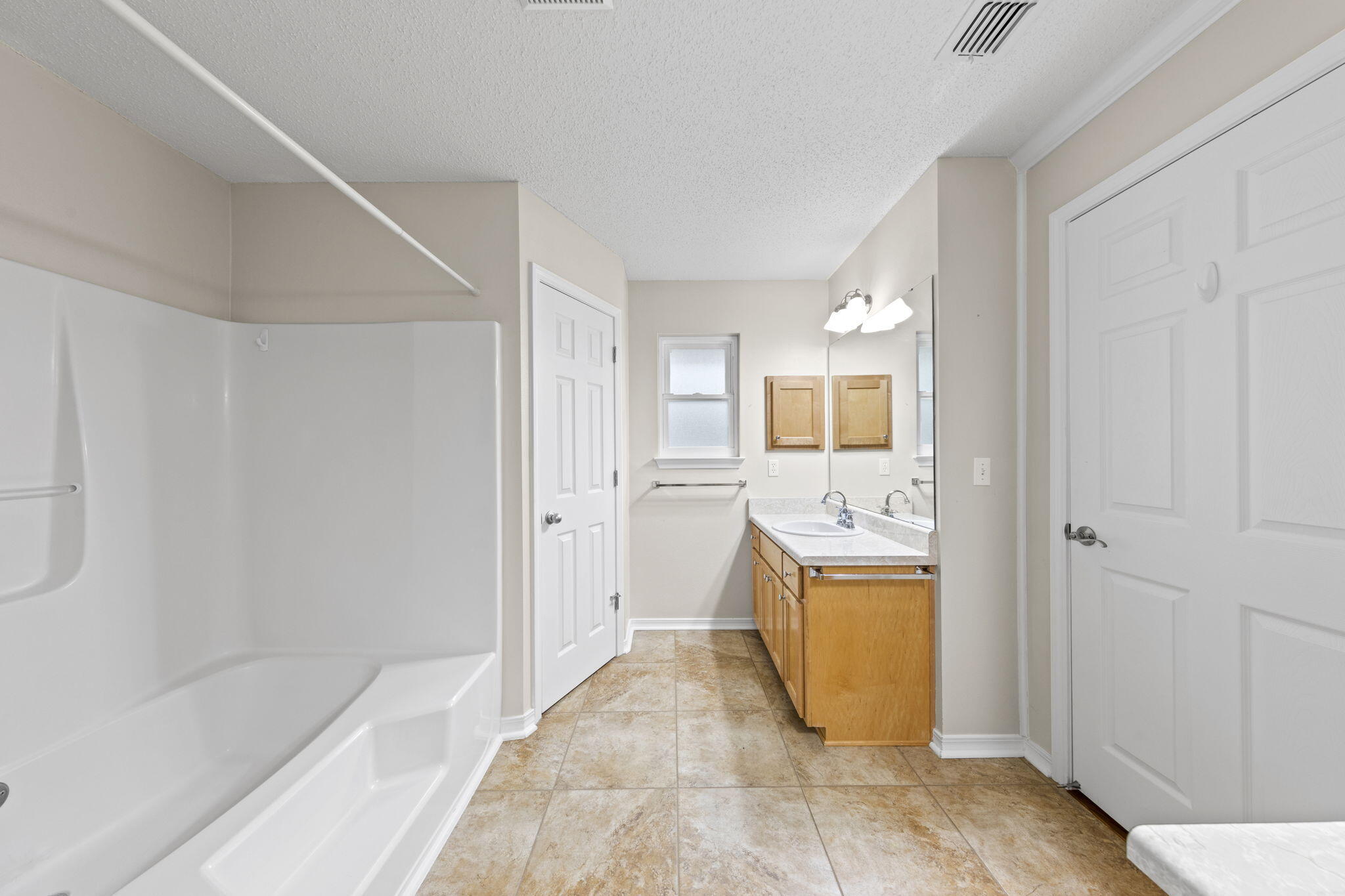 IRON GATE S/D PH I - Residential