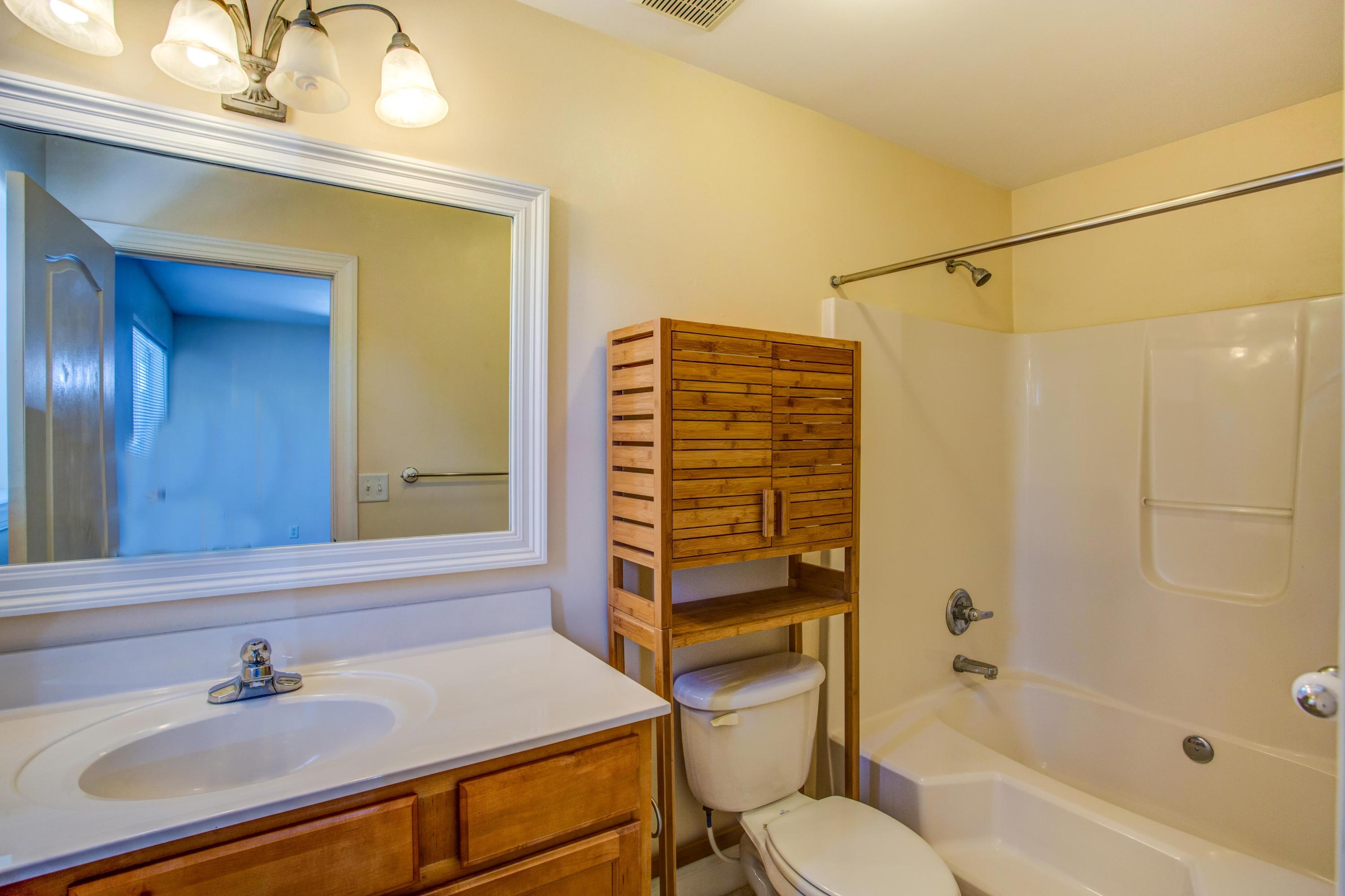 OLD BAY VILLAGE PHASE 1 - Residential