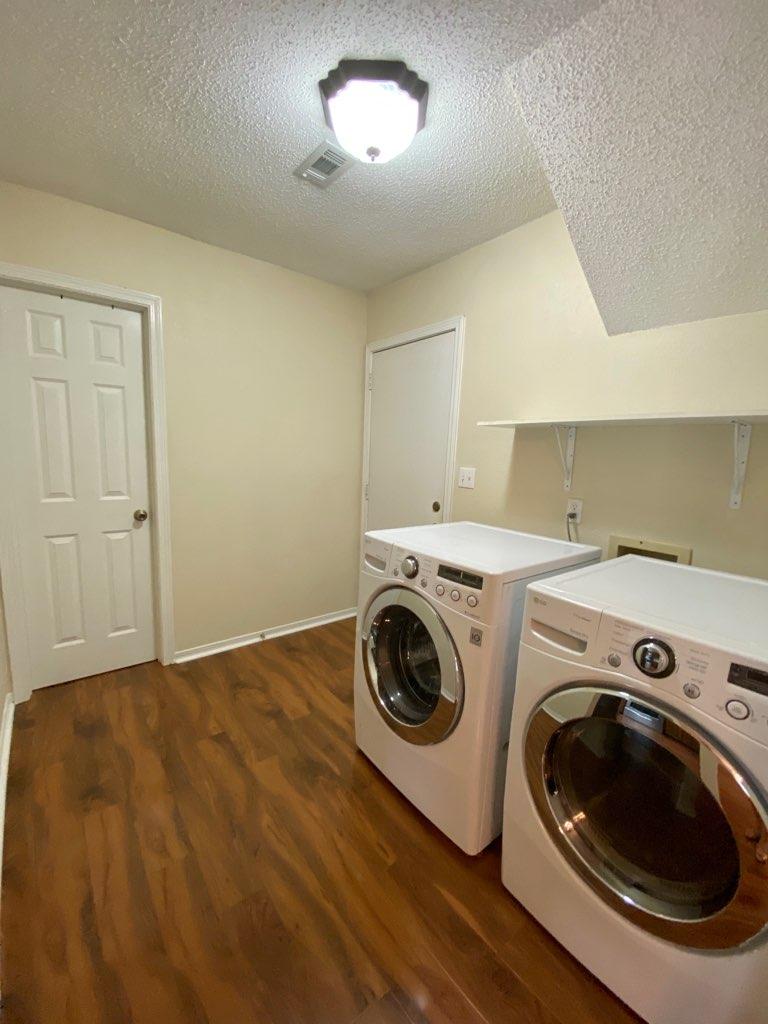 VALLEY T/H - Residential Lease