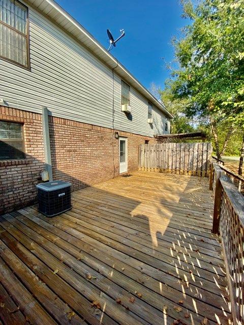 VALLEY T/H - Residential Lease