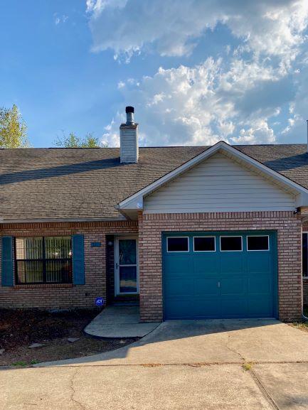 VALLEY T/H - Residential Lease