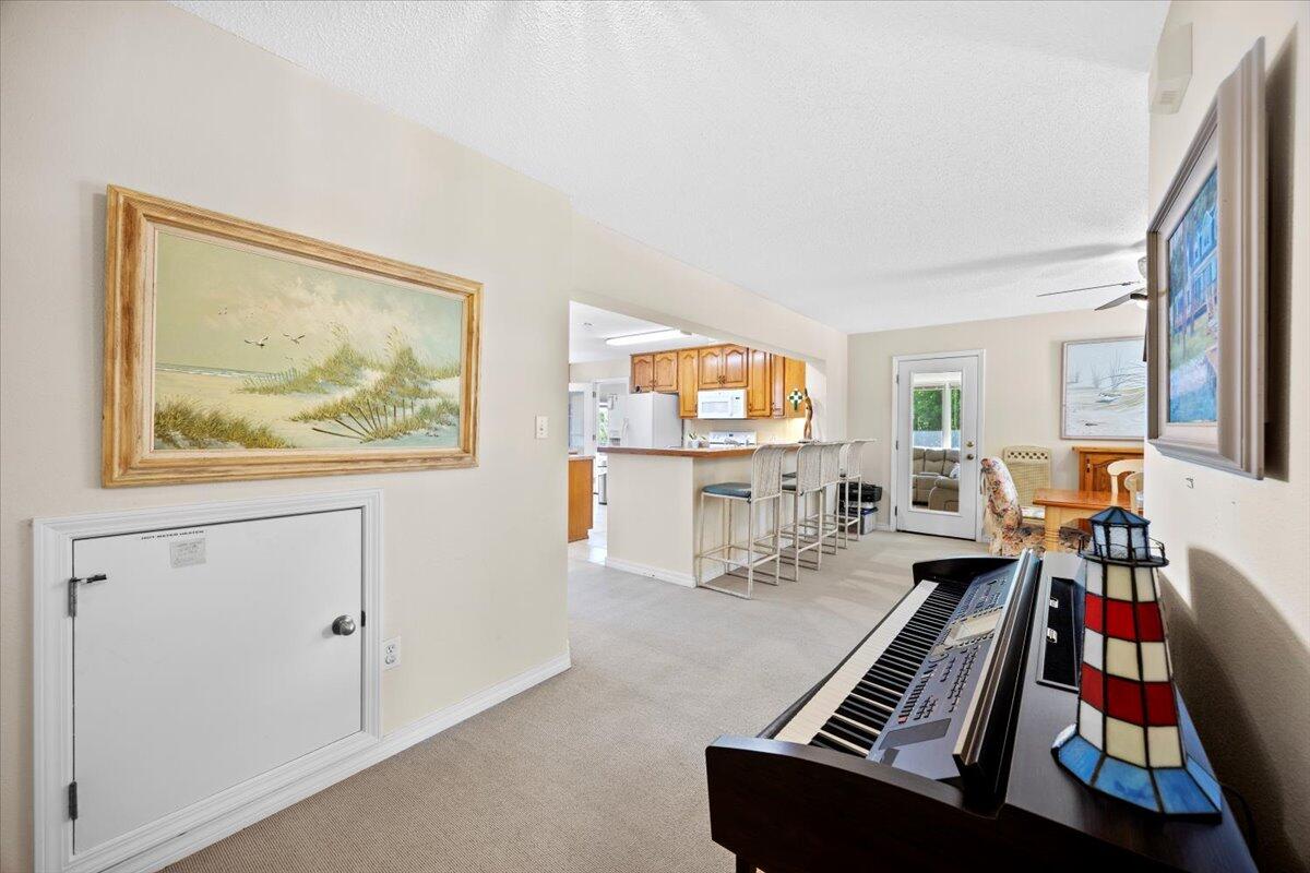 NO RECORDED SUBDIVISION - Residential