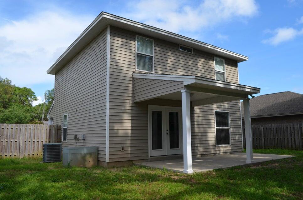 PORT DIXIE - Residential Lease